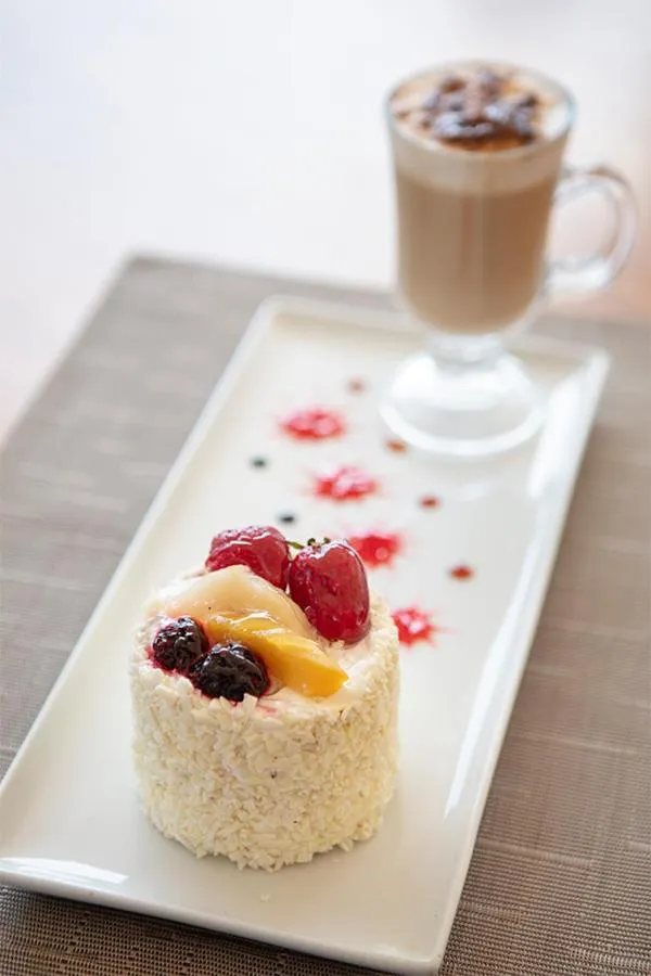 Restaurant/places to eat in Chatto Hotel