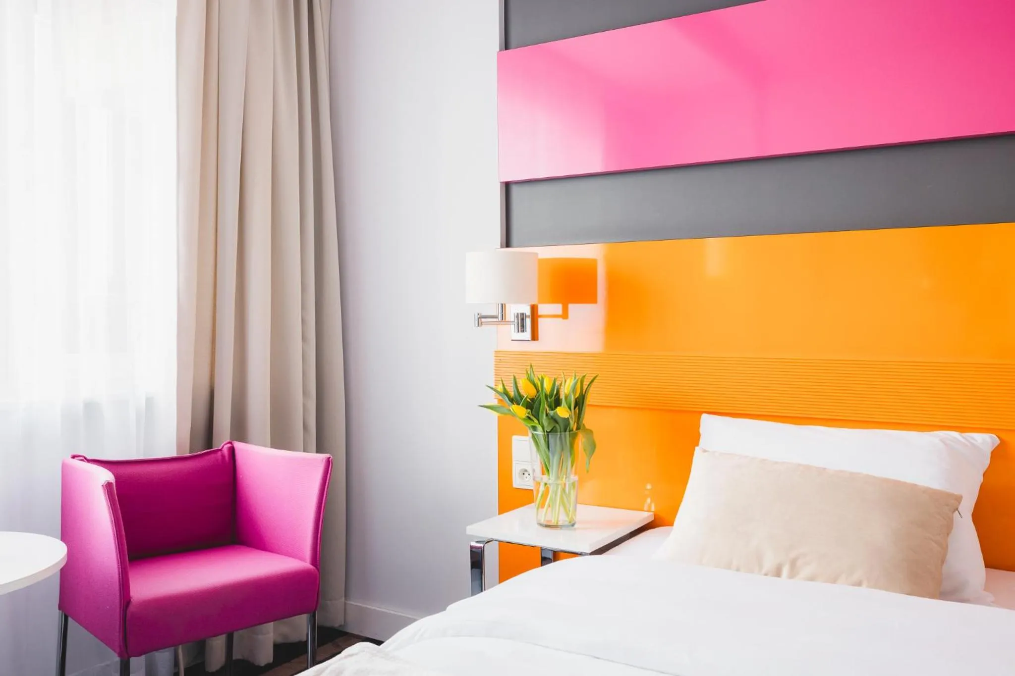 Photo of the whole room, Bed in METROPOL Hotel Katowice