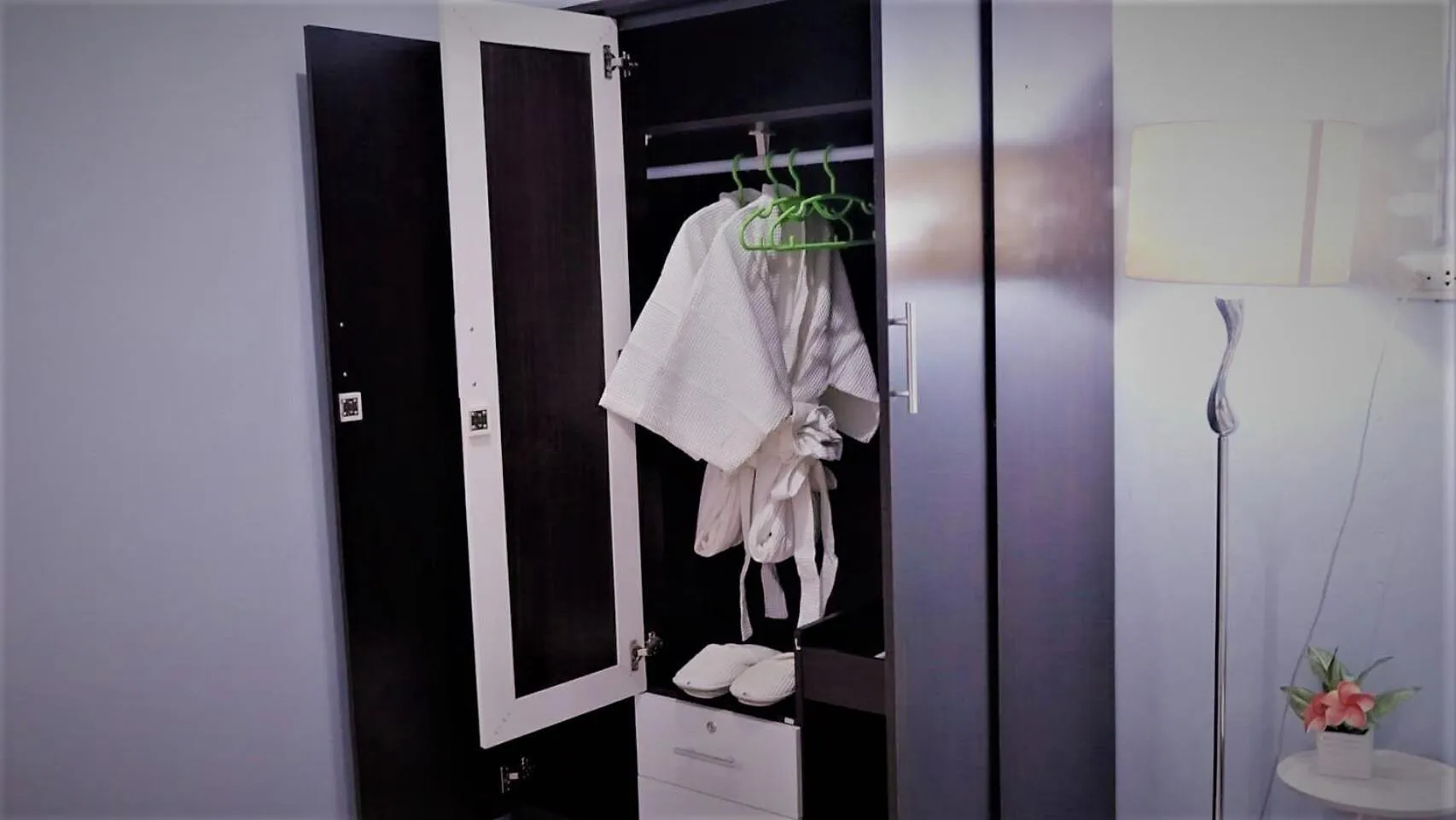 wardrobe in Greenery Resort Koh Tao