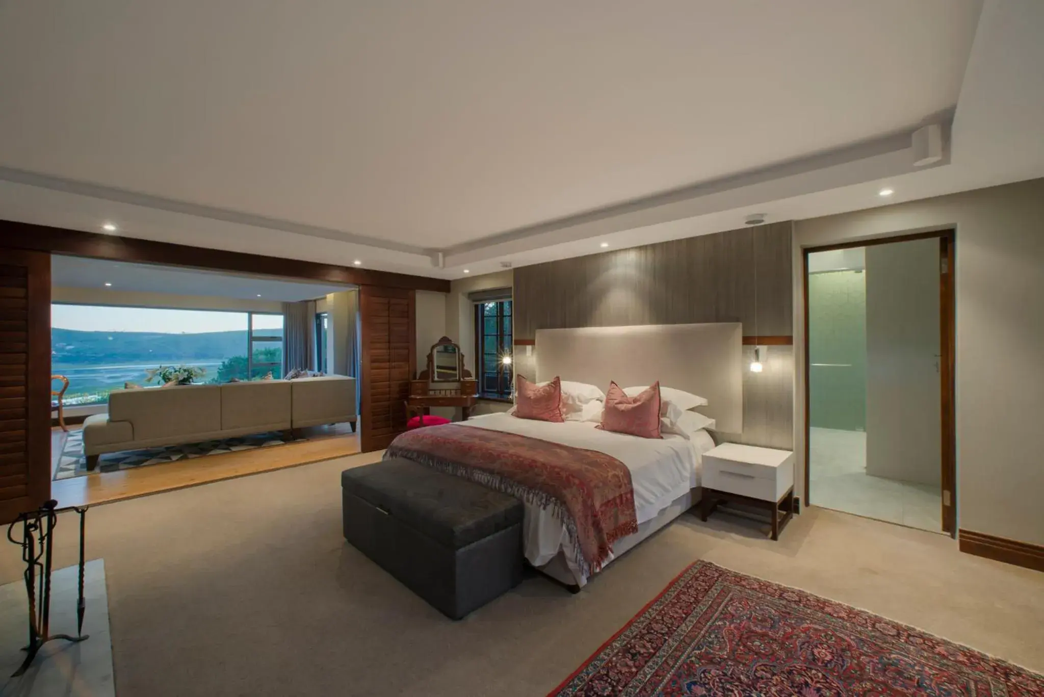 Penthouse Suite in Kanonkop House Penthouse Suite in Kanonkop House