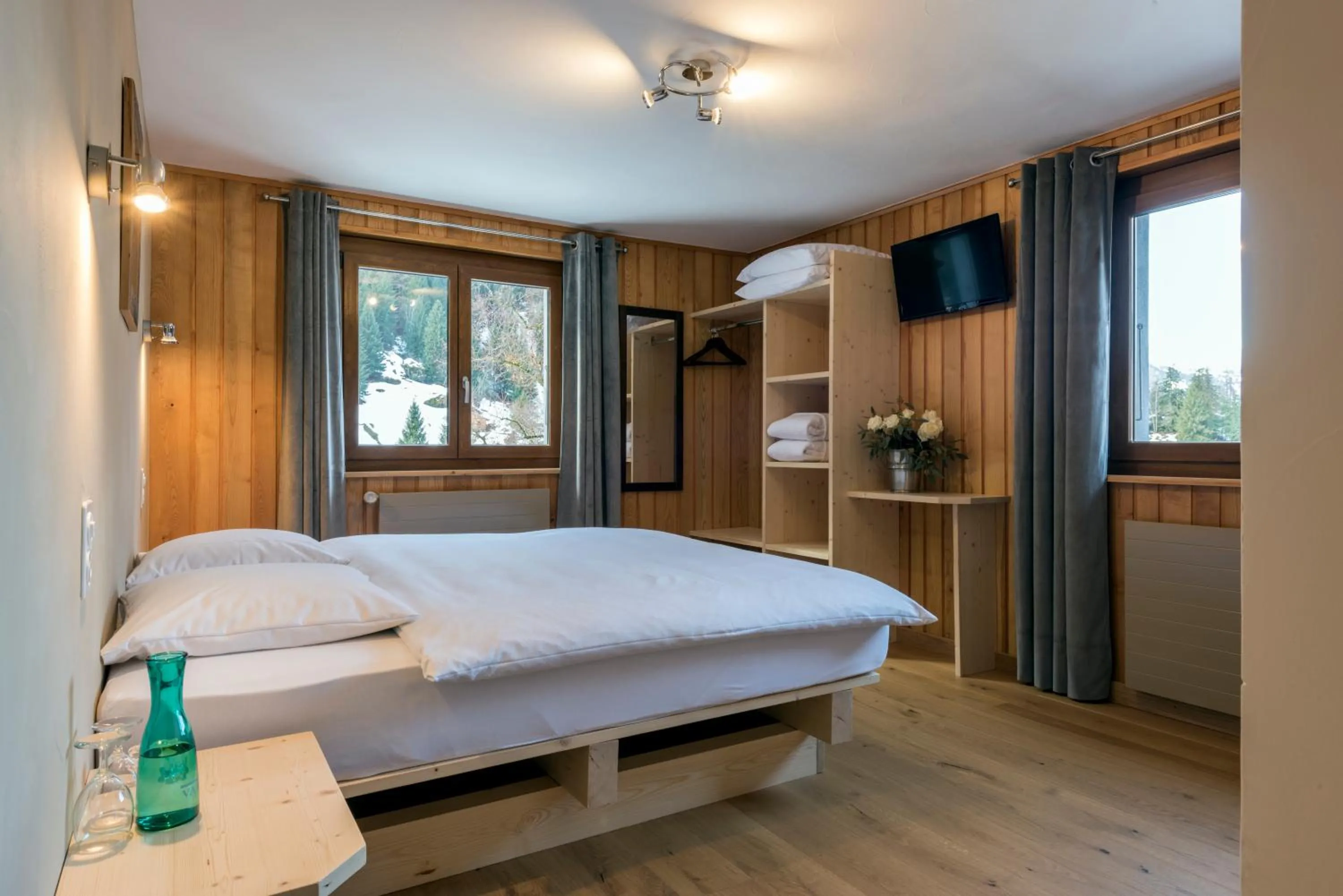 Bed in La Vallée Hôtel &Spa