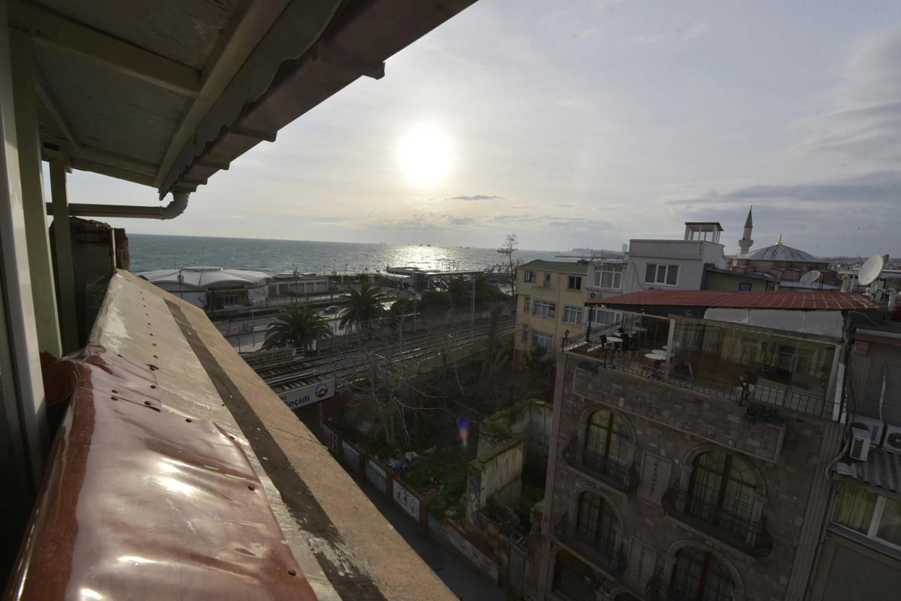 View (from property/room) in İSTA Golden Palace Hotel