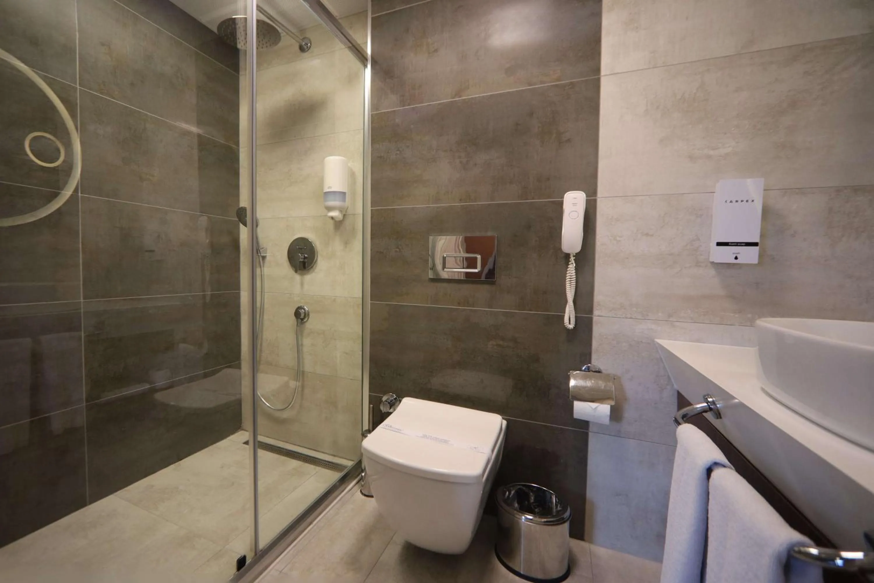 Bathroom in Best Western Plus Khan Hotel