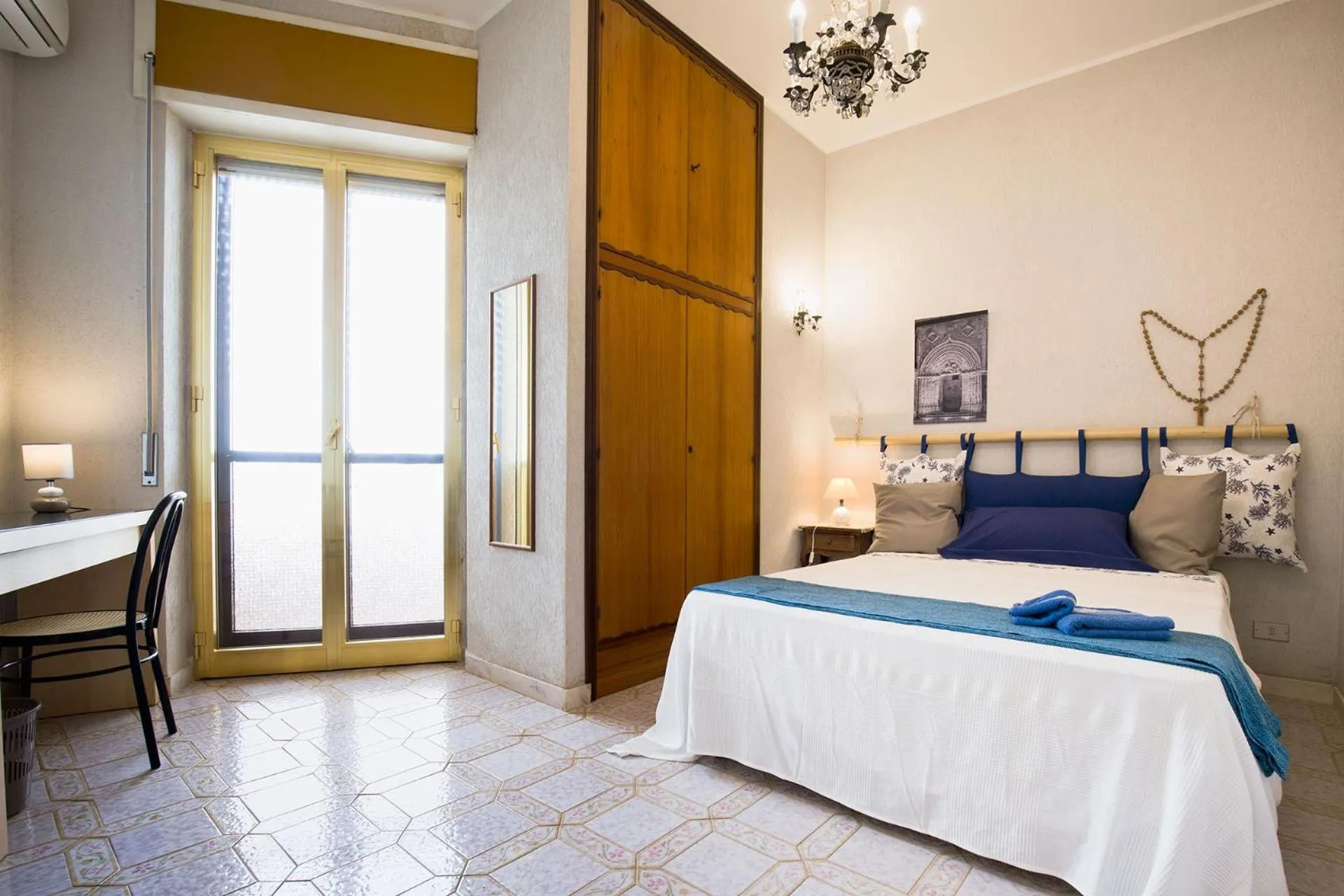 Photo of the whole room, Bed in L'Onda