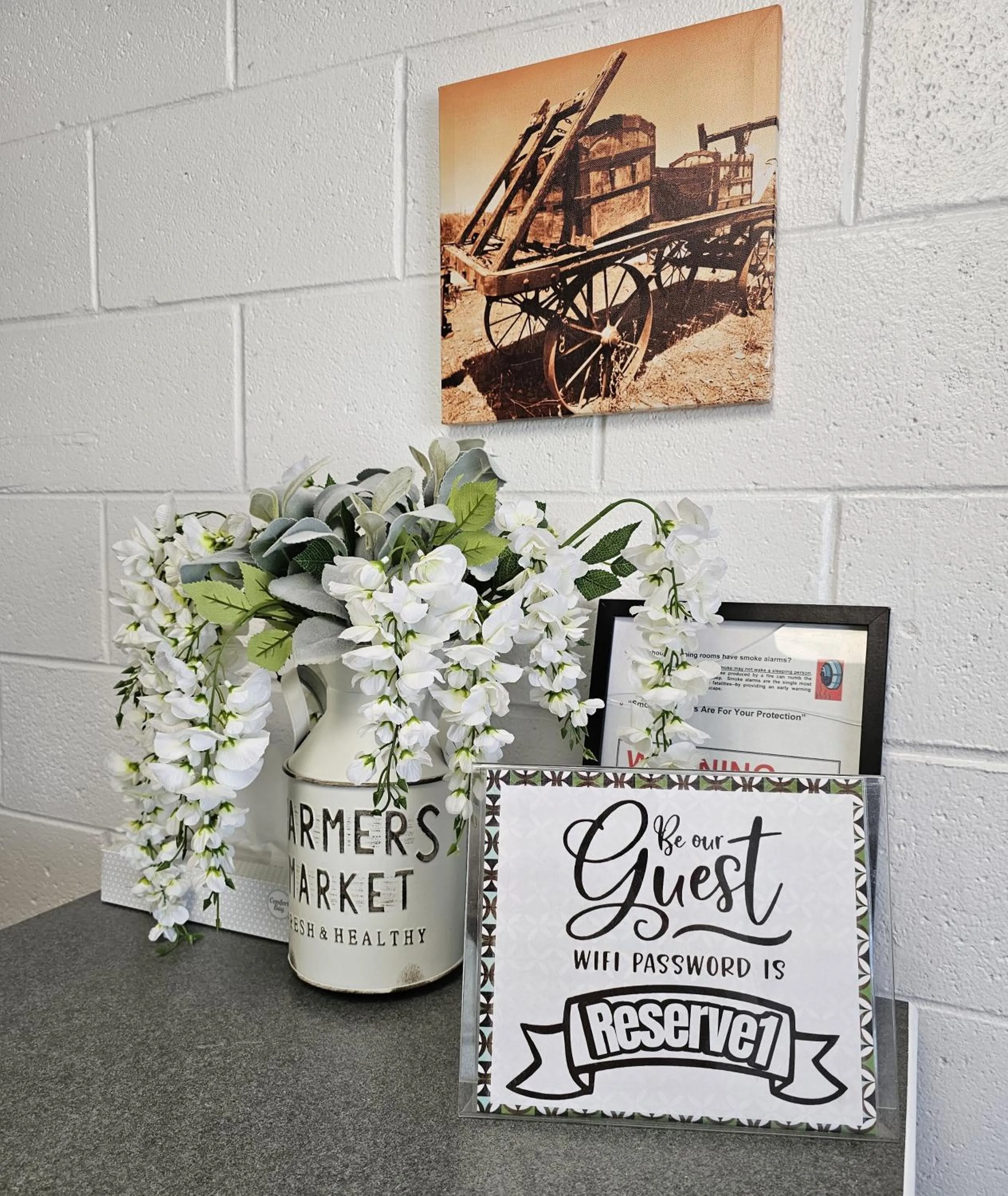 Lobby or reception in 1st Choice Inn of Rawlins