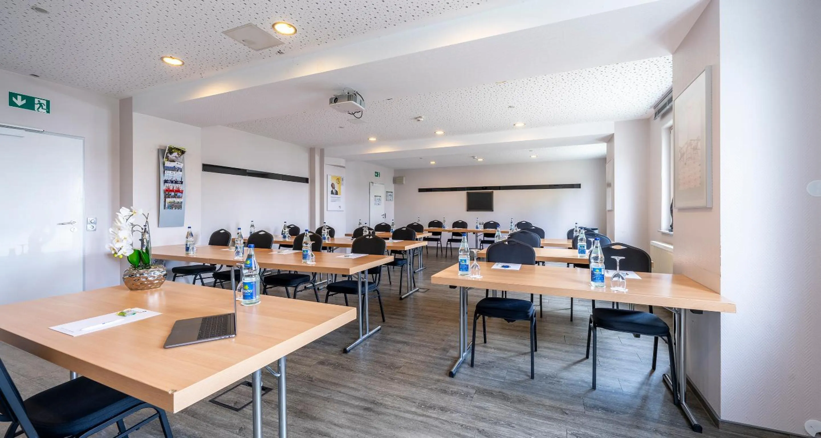 Meeting/conference room in PLAZA INN Stuttgart Airport Messe