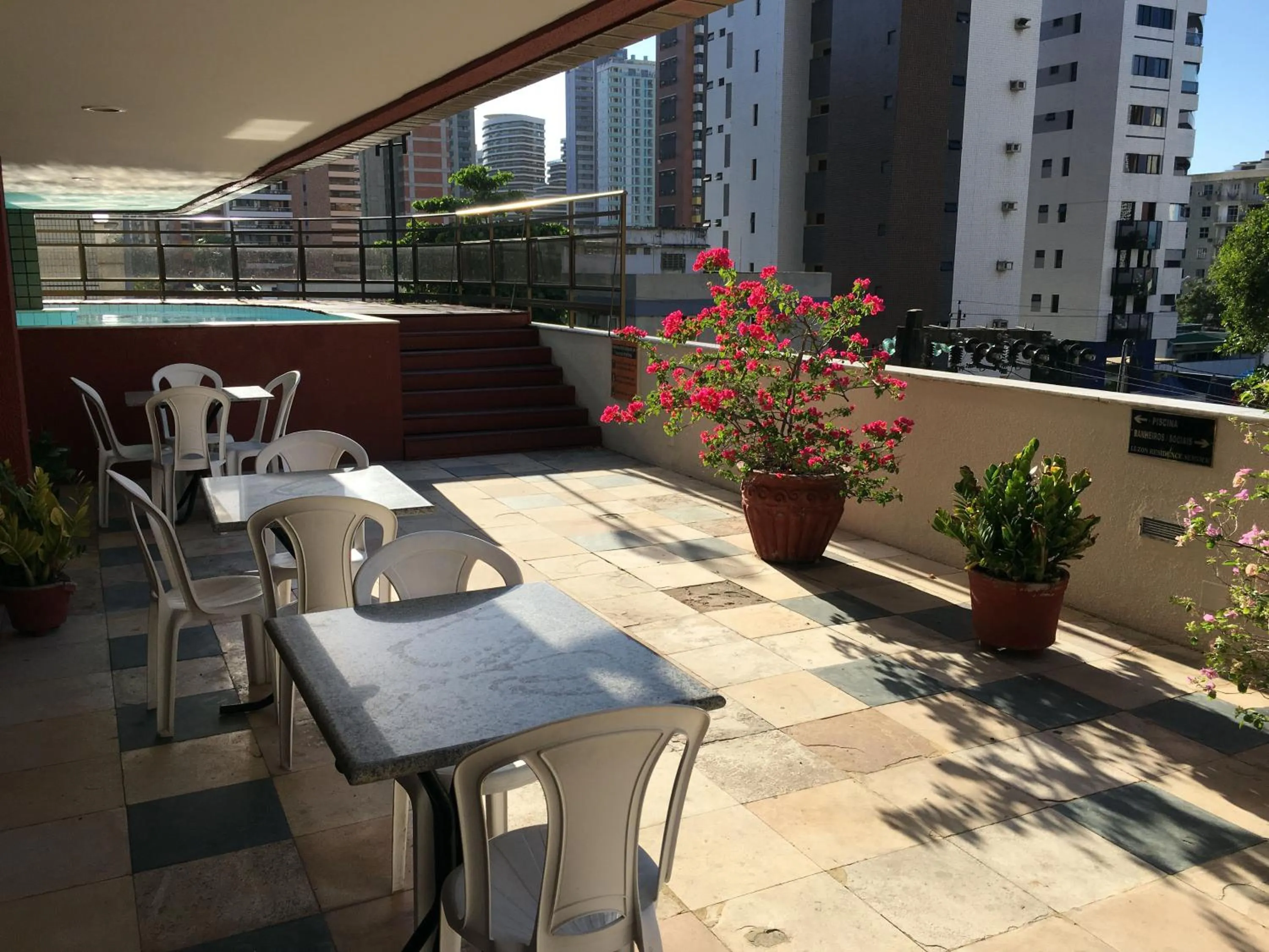 Balcony/Terrace in Luzon Flat Meireles Praia
