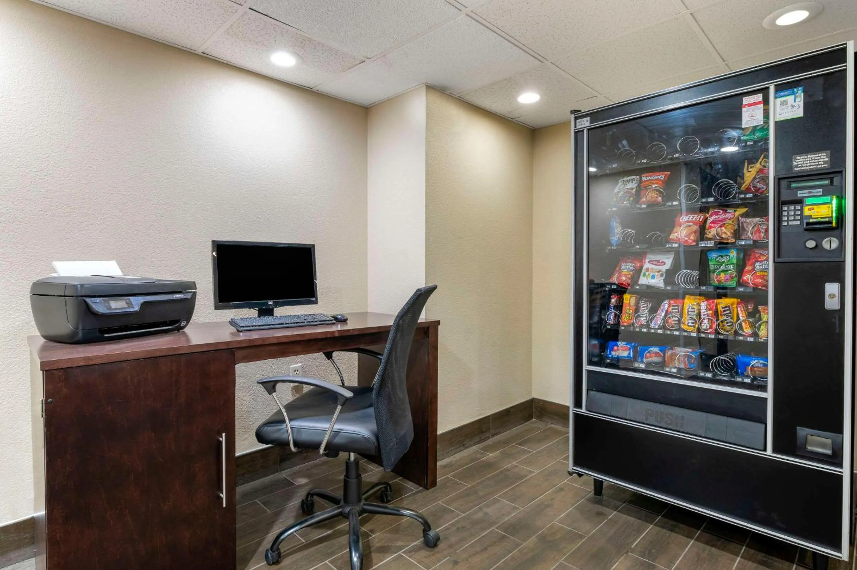 Business facilities in Comfort Inn & Suites Indianapolis Northwest - College Park