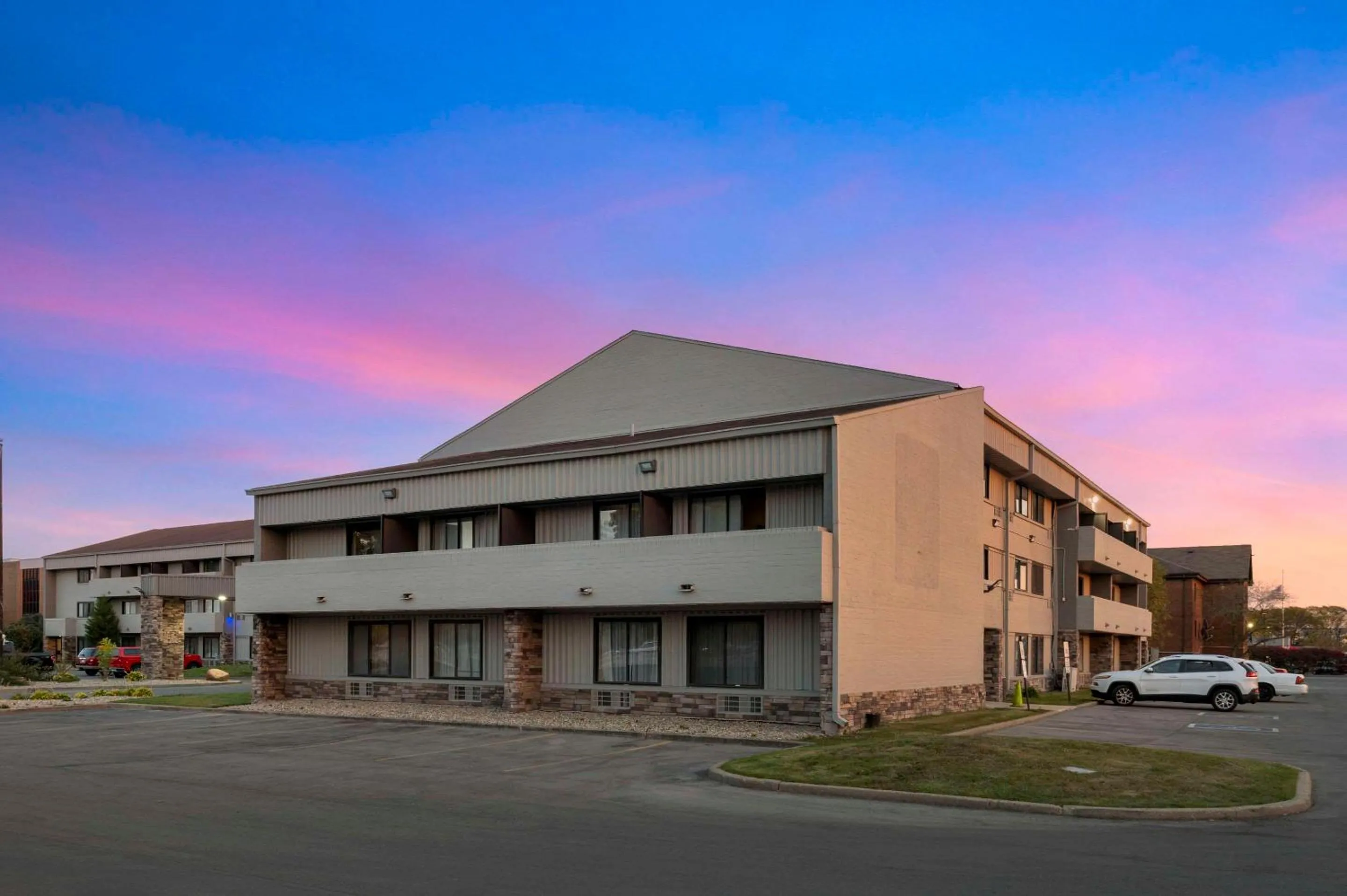 Comfort Inn & Suites Indianapolis Northwest - College Park