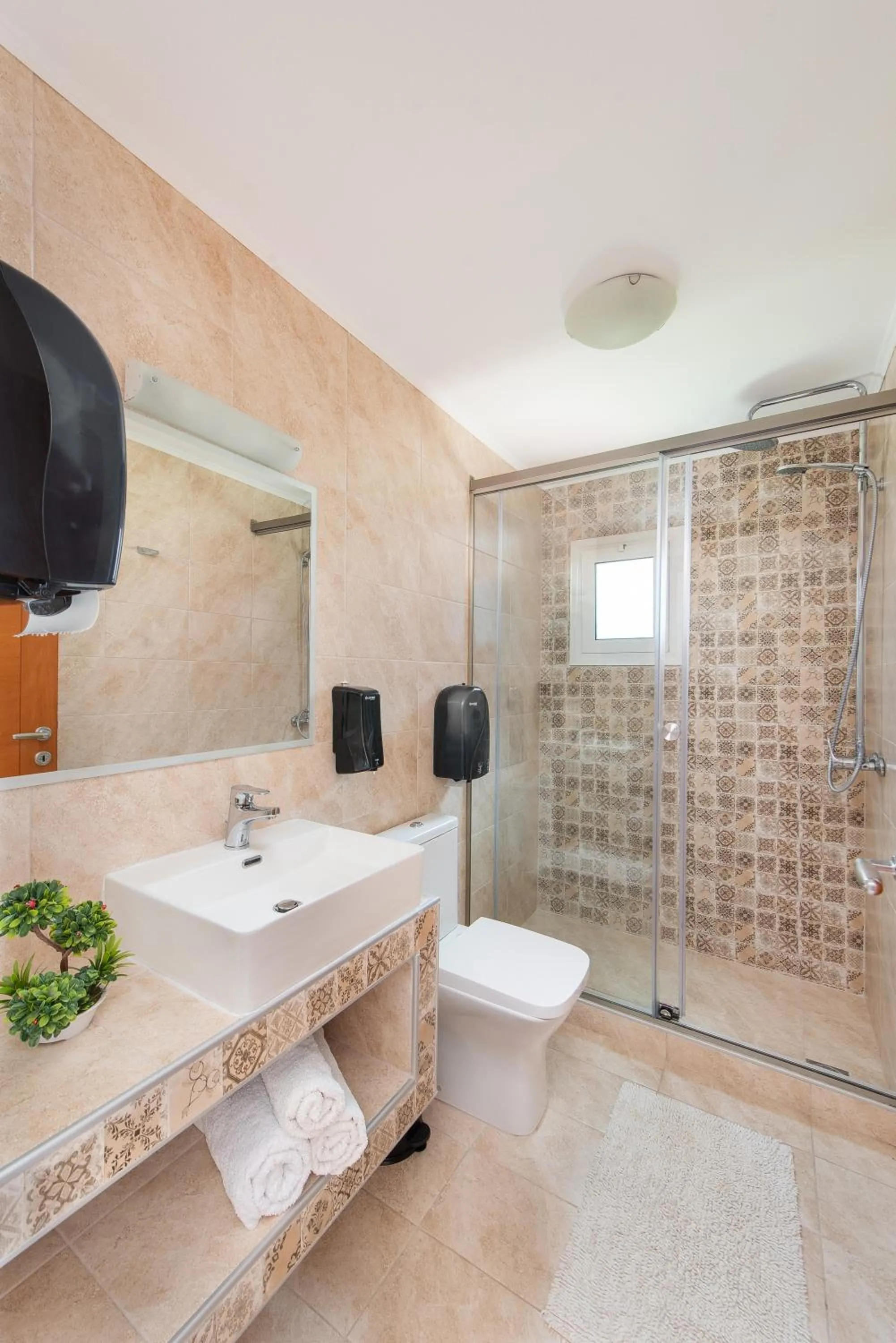 Iliana Apartment