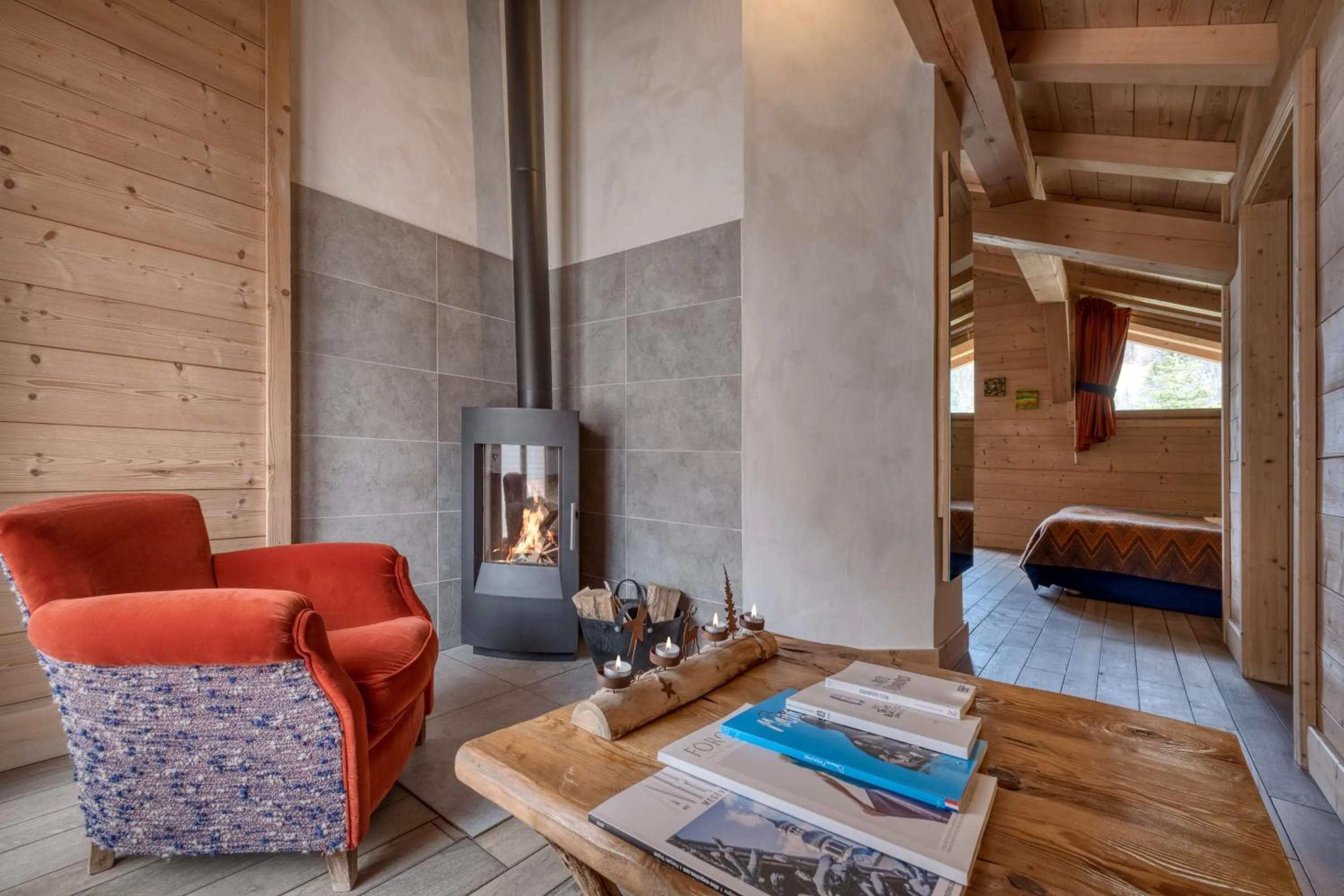 Living room, Bed in Flocons de Sel - Relais & Chateaux