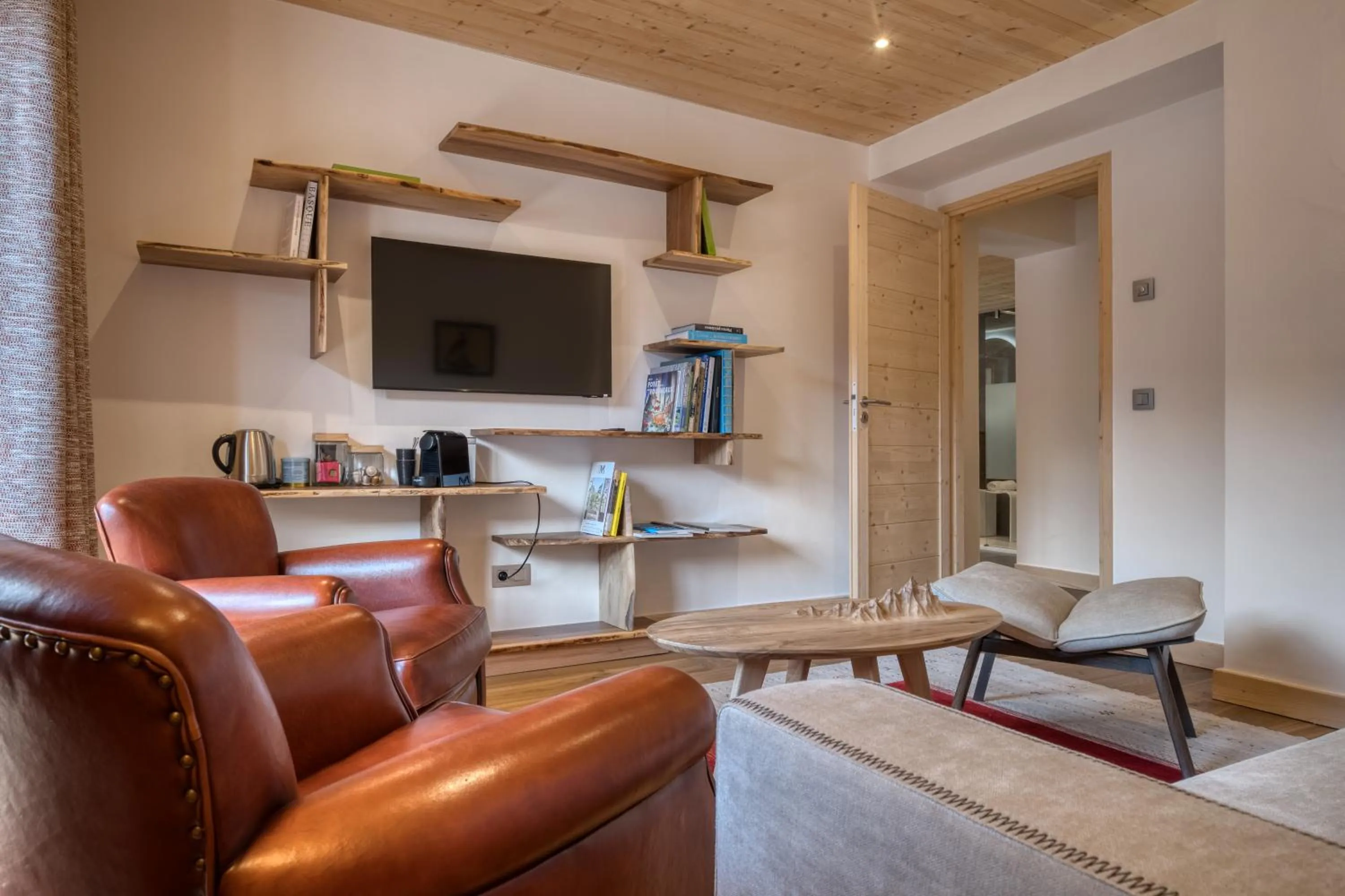 Living room in Flocons de Sel - Relais & Chateaux