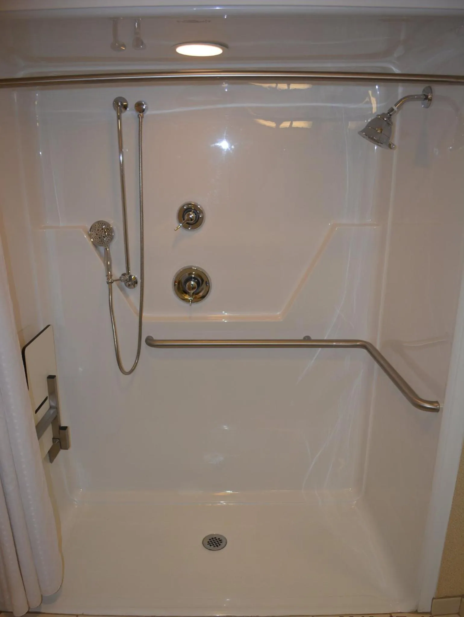 Bathroom in Holiday Inn Hotel & Suites Beckley by IHG