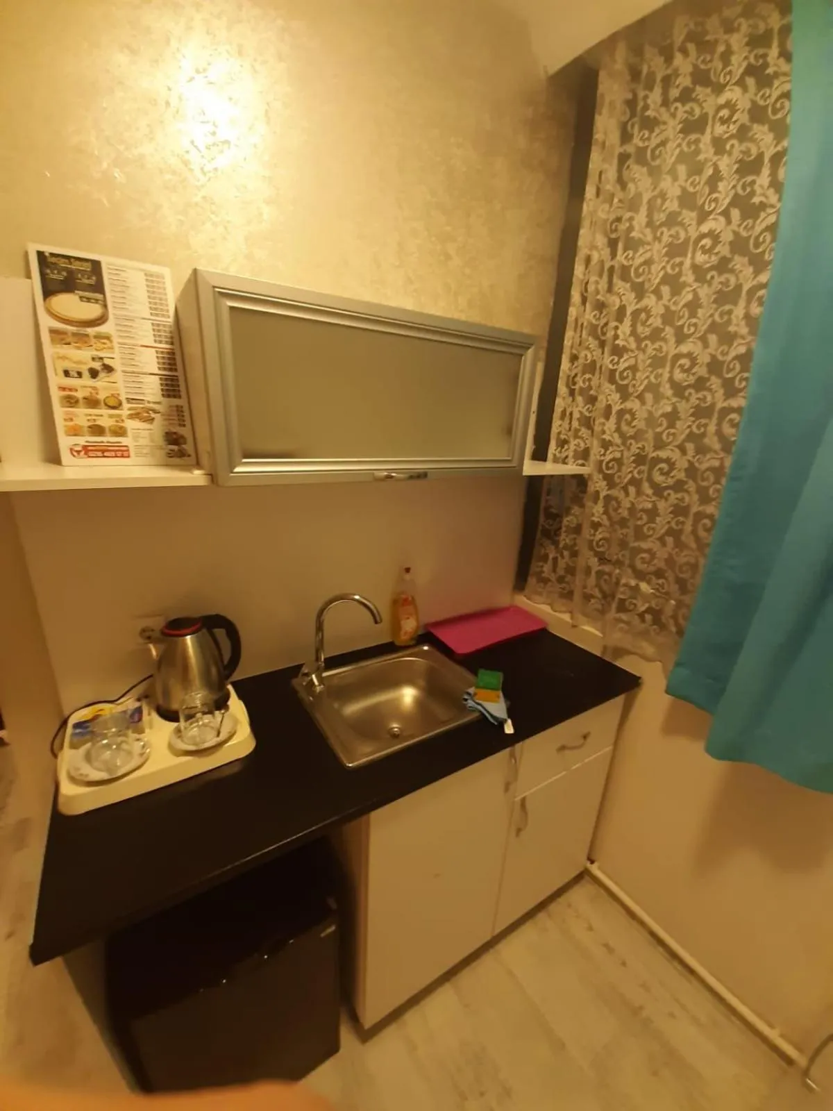 Kitchen or kitchenette in 216 Turkuaz Suit