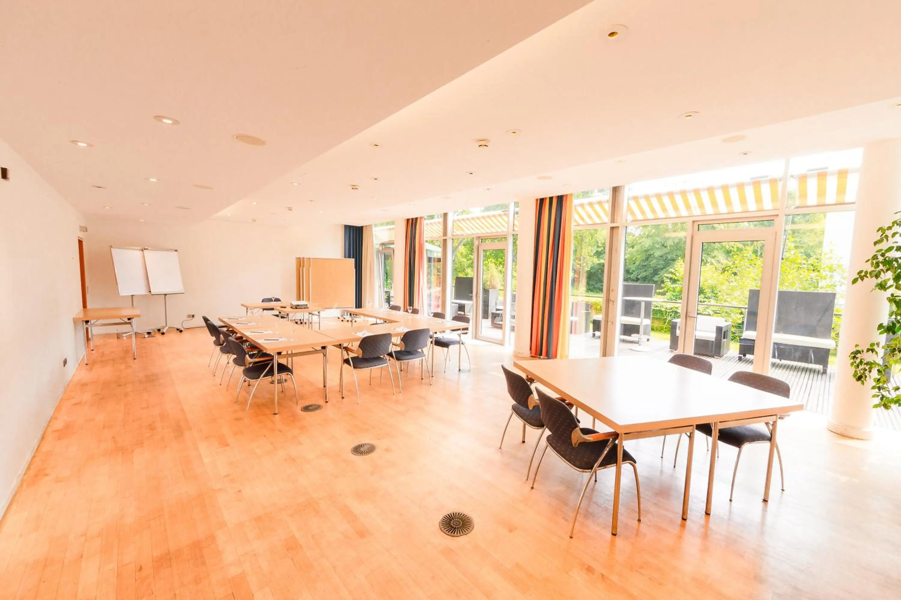 Meeting/conference room in PLAZA INN Stuttgart-Ditzingen