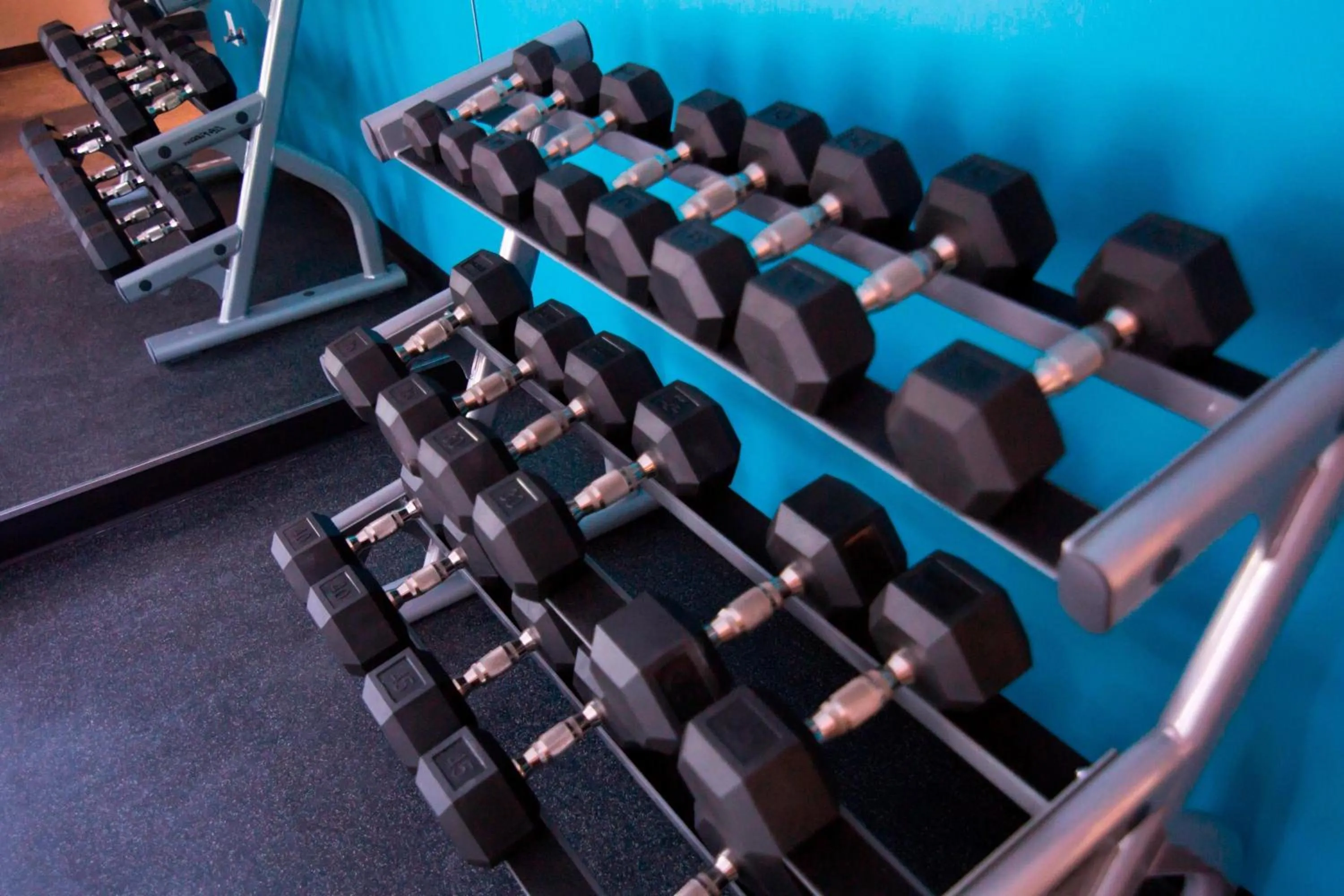 Fitness centre/facilities in Fairfield by Marriott Cambridge