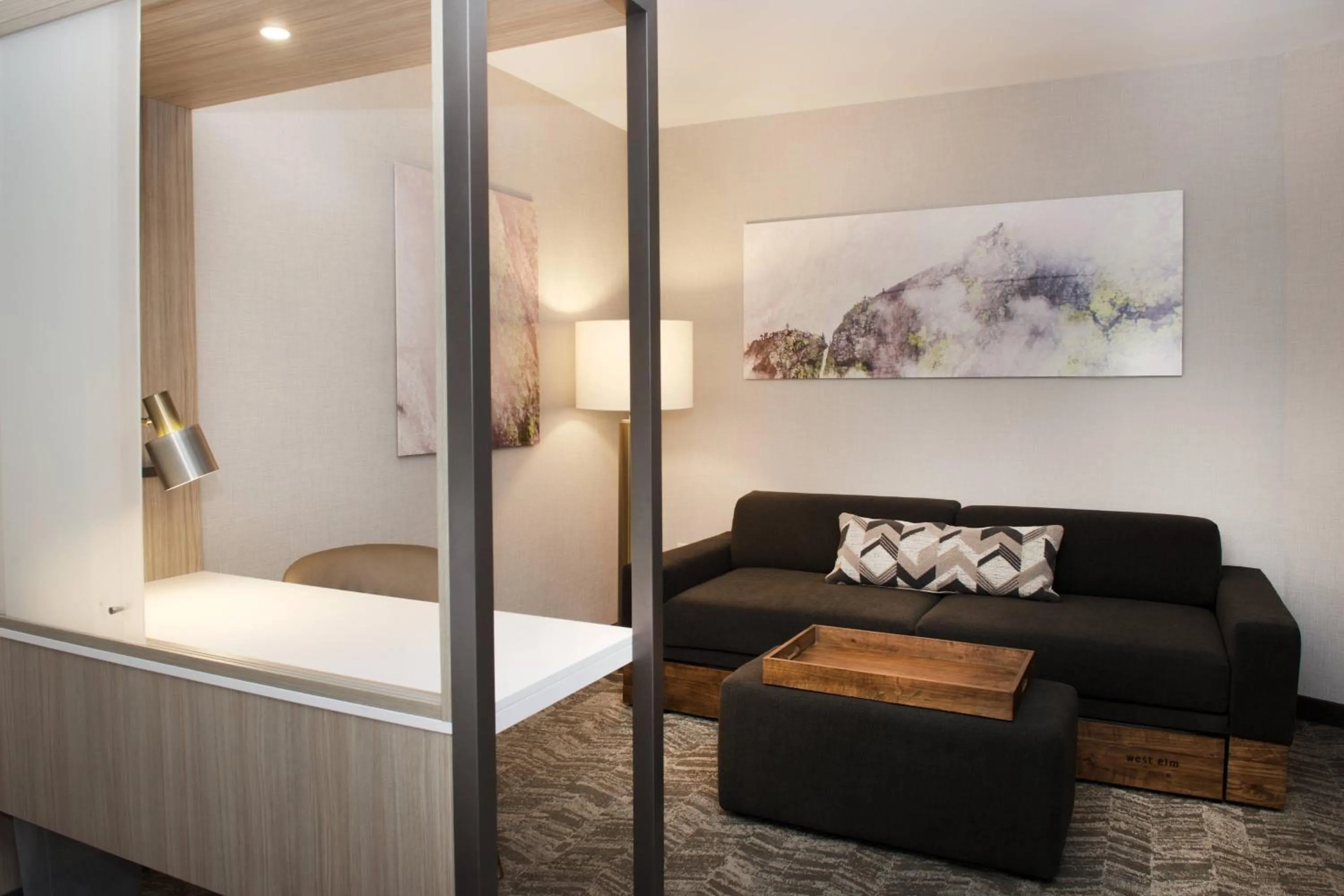 Living room, Bed in SpringHill Suites by Marriott Seattle Issaquah