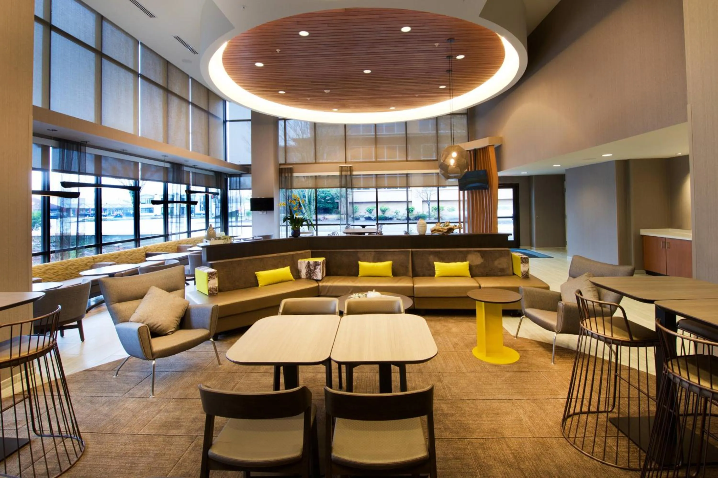 Lobby or reception in SpringHill Suites by Marriott Seattle Issaquah