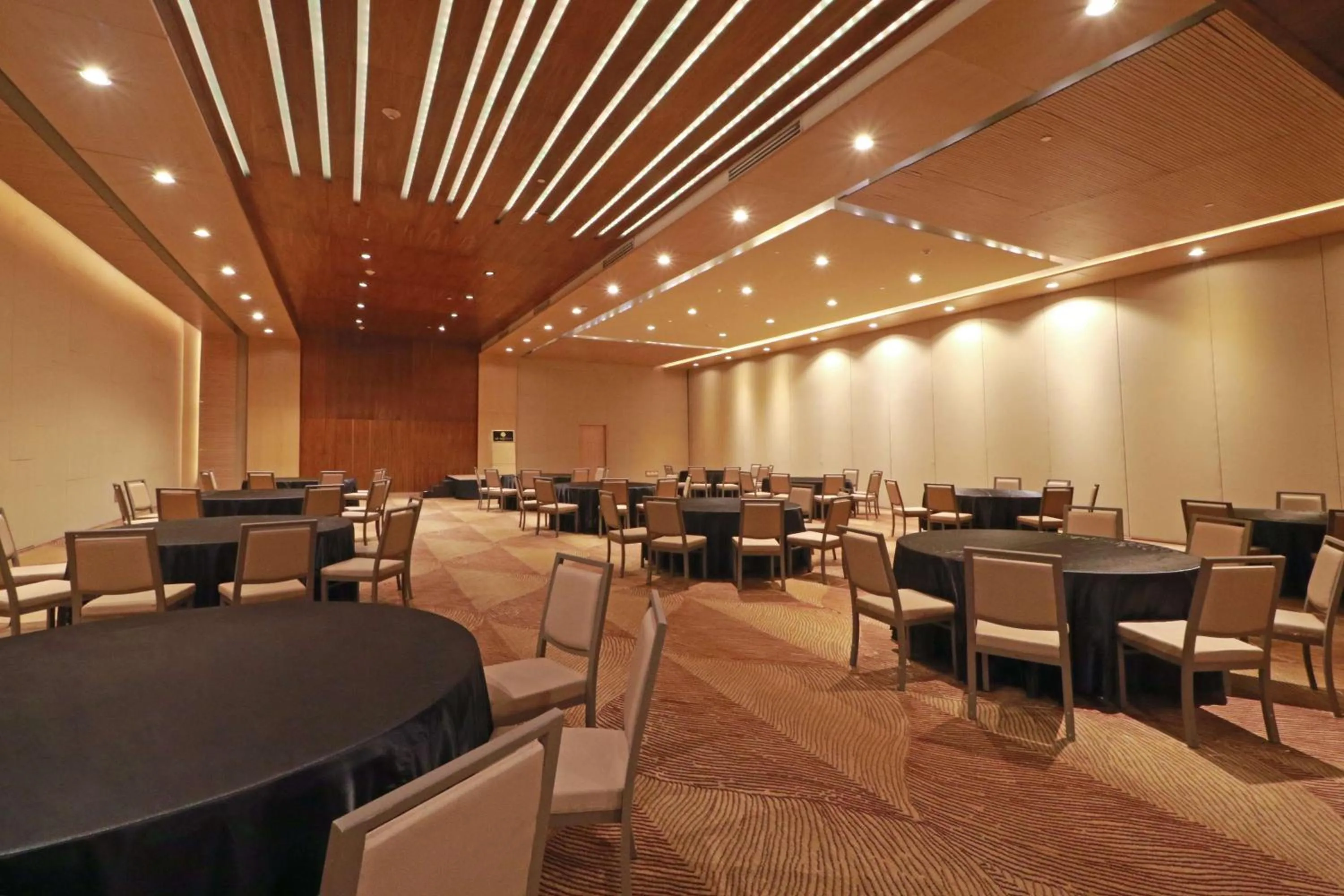 Meeting/conference room in MS Milenium Monterrey Curio Collection by Hilton