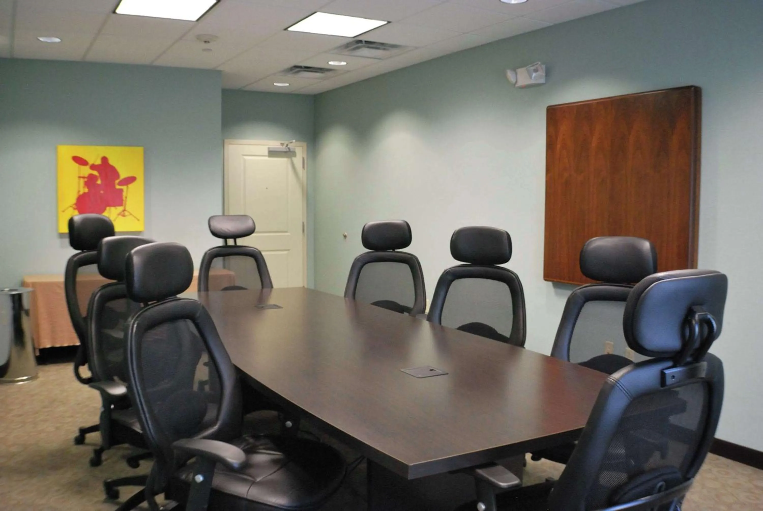 Meeting/conference room in Hampton Inn & Suites Nashville at Opryland