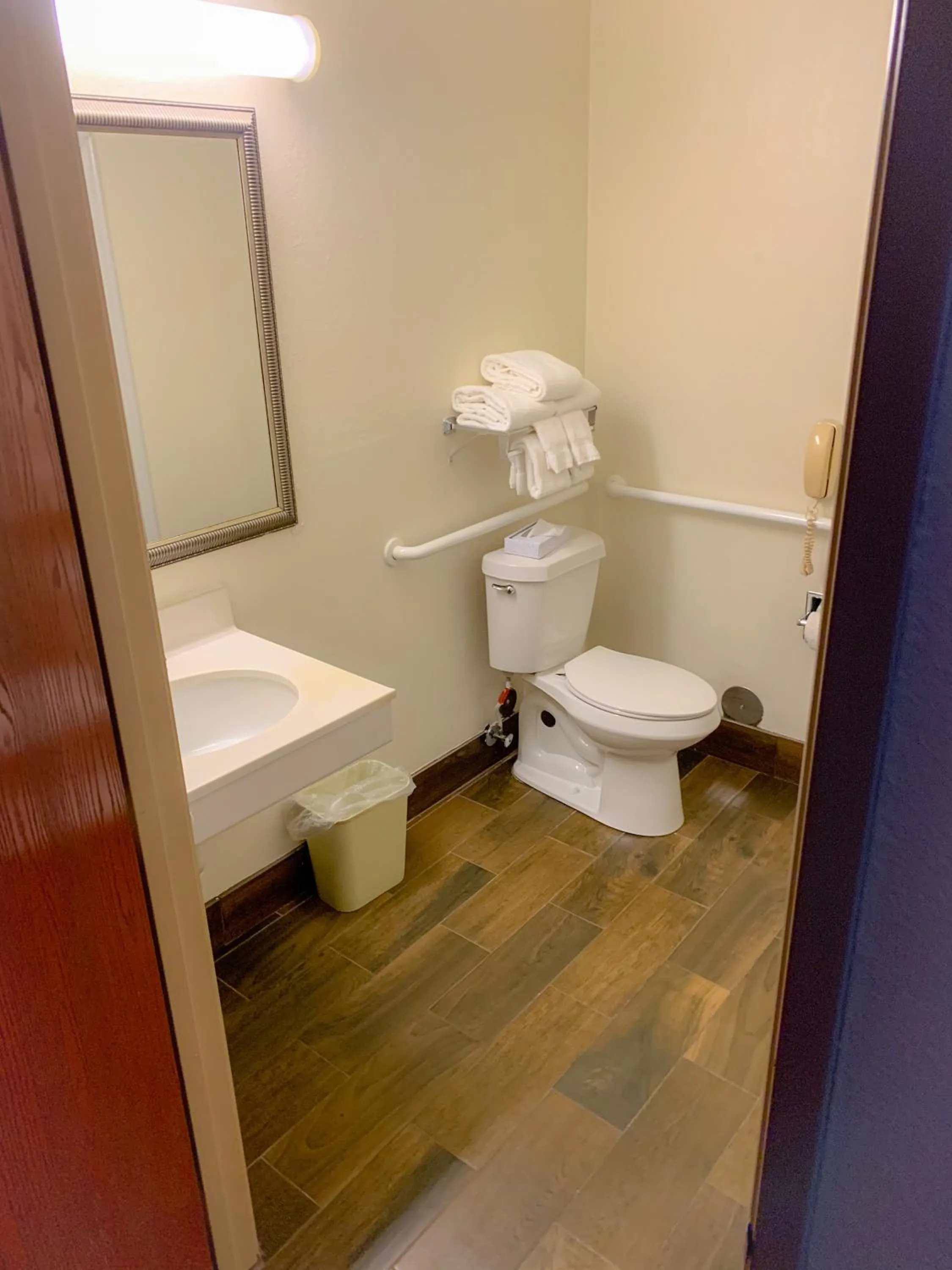 Toilet in Baymont by Wyndham Chelsea