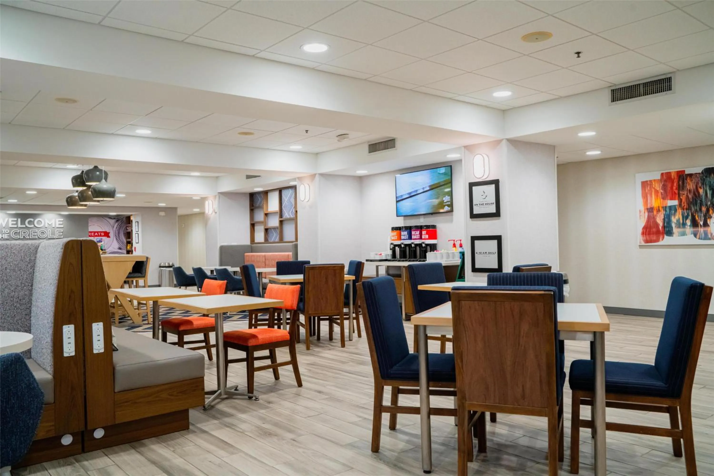 Breakfast in Hampton Inn Gonzales