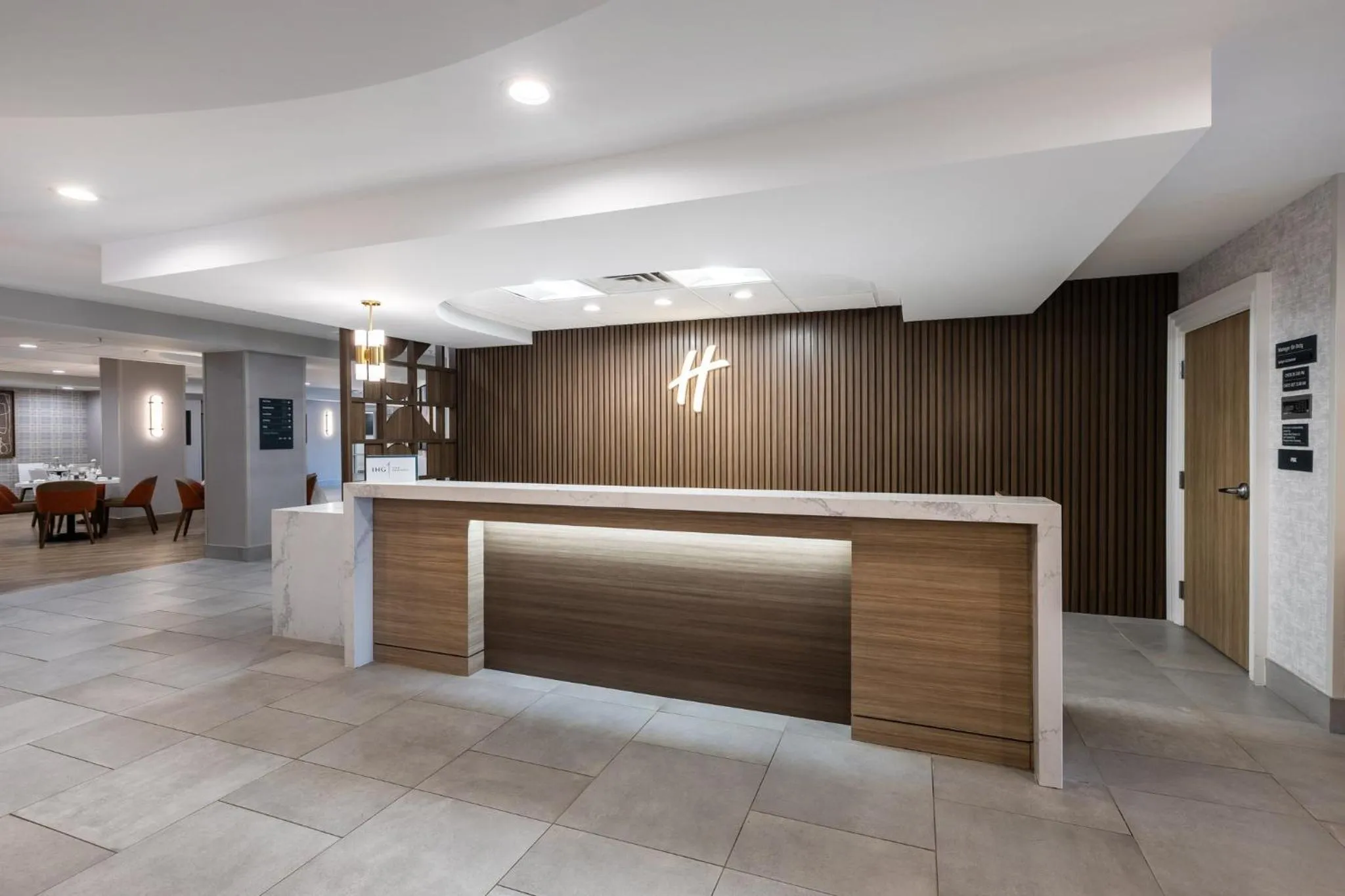 Property building in Holiday Inn Anderson by IHG