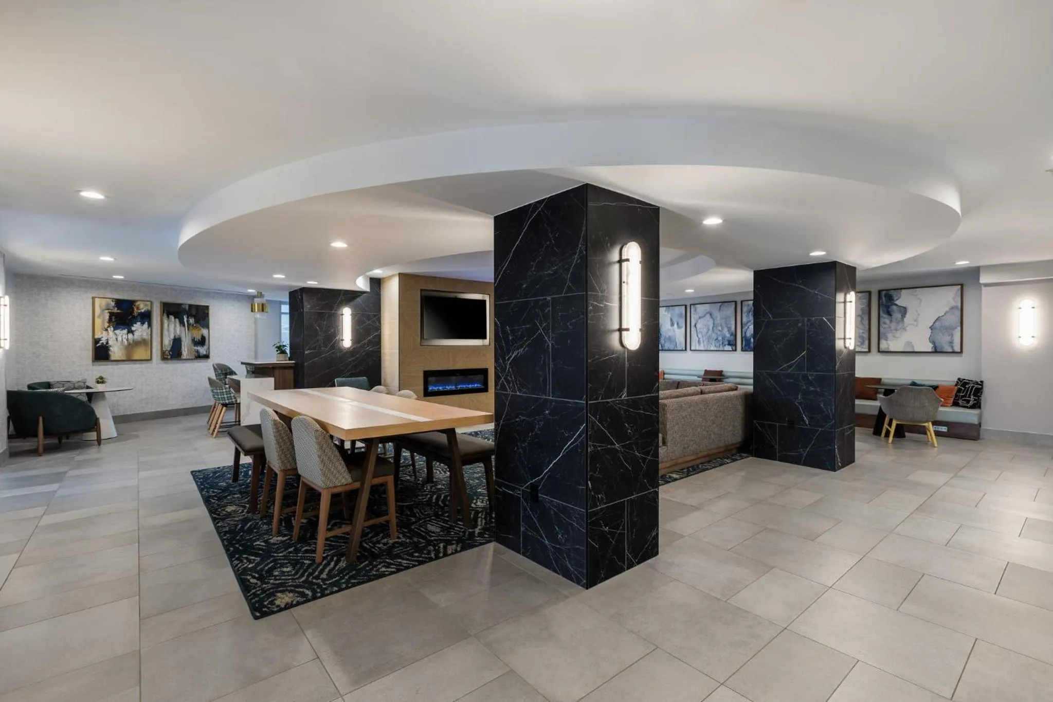 Property building in Holiday Inn Anderson by IHG