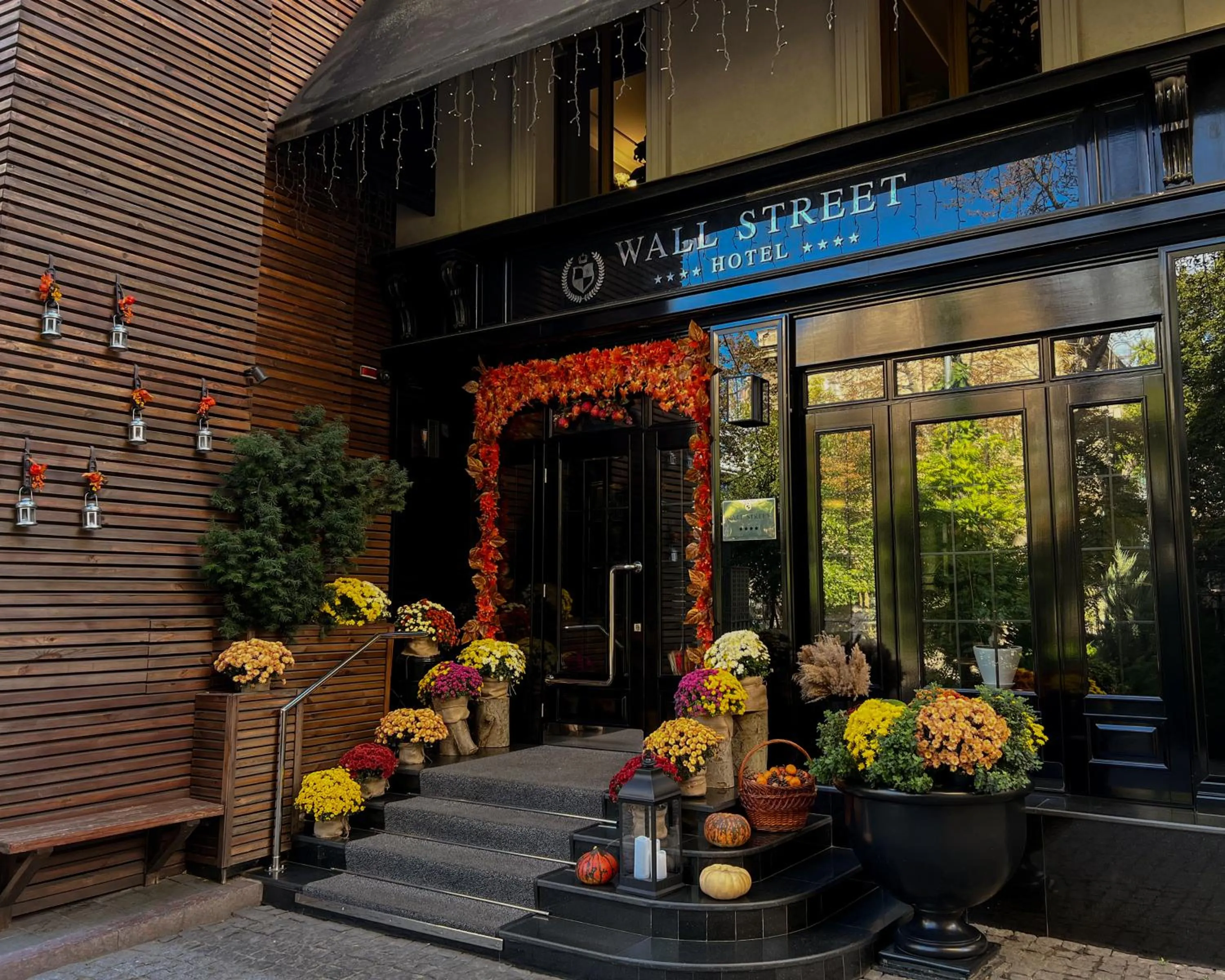 Facade/entrance in Wall Street - Maestro