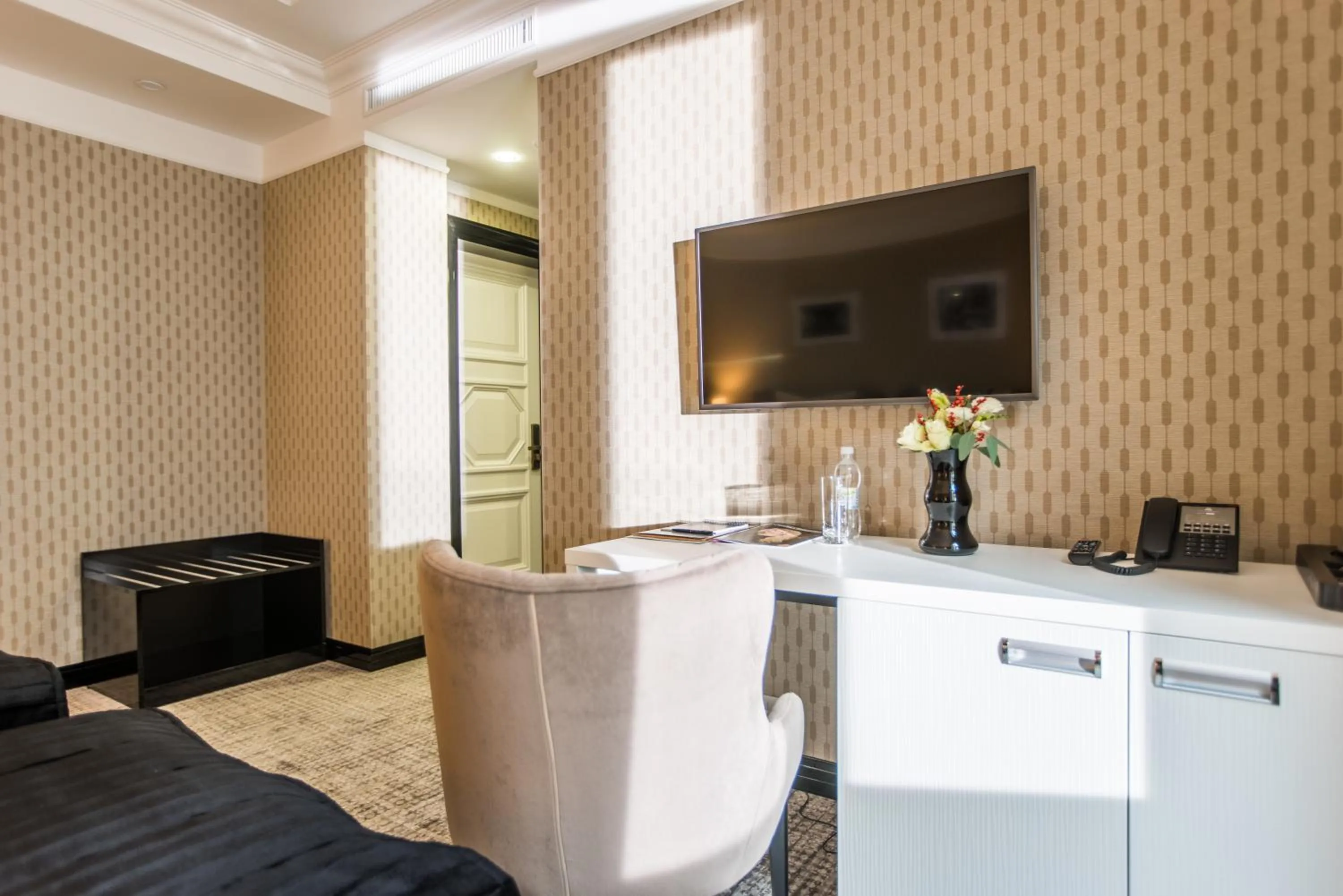 Decorative detail in Wall Street - Maestro