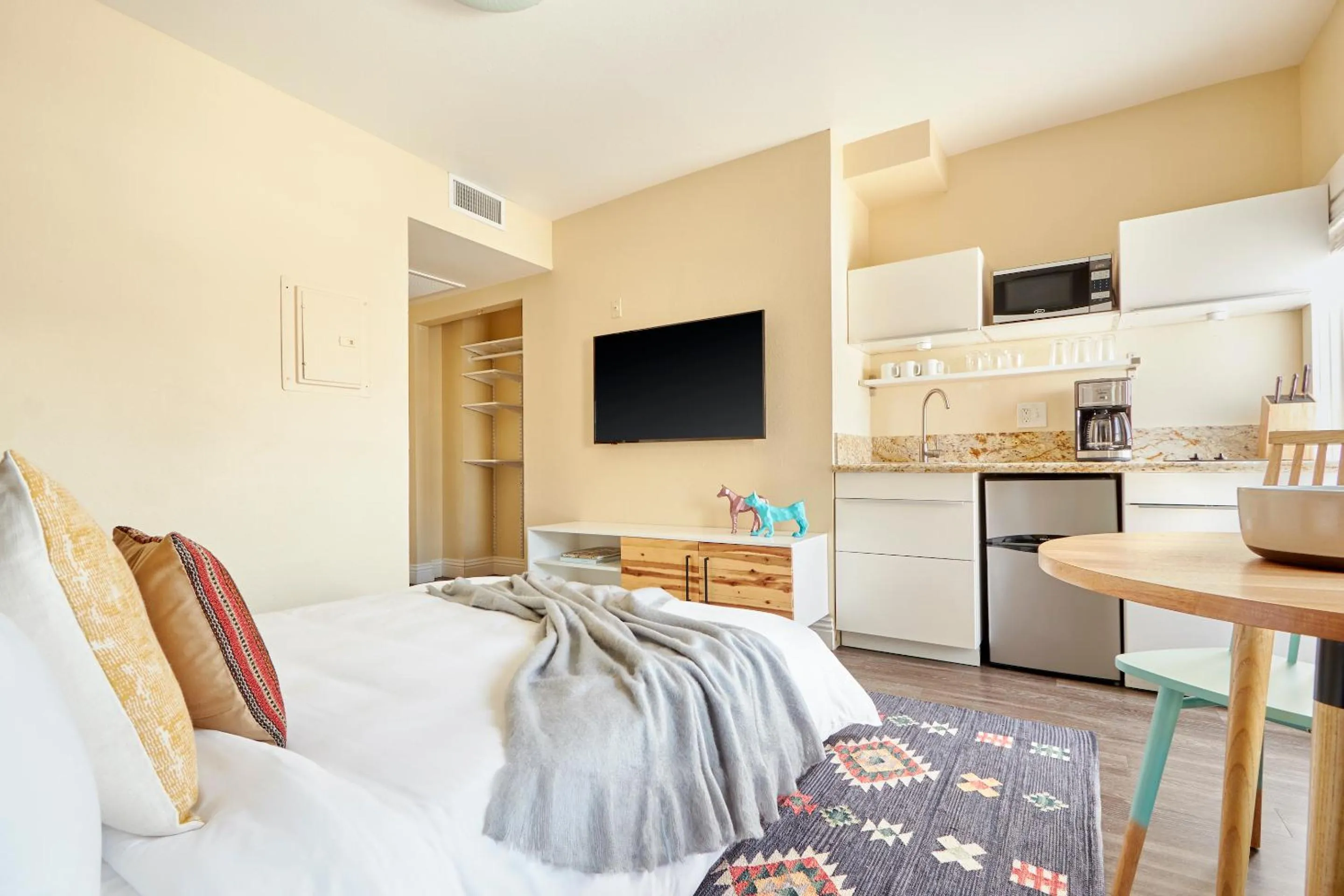 TV and multimedia, Bed in Kasa Gaslamp Quarter San Diego