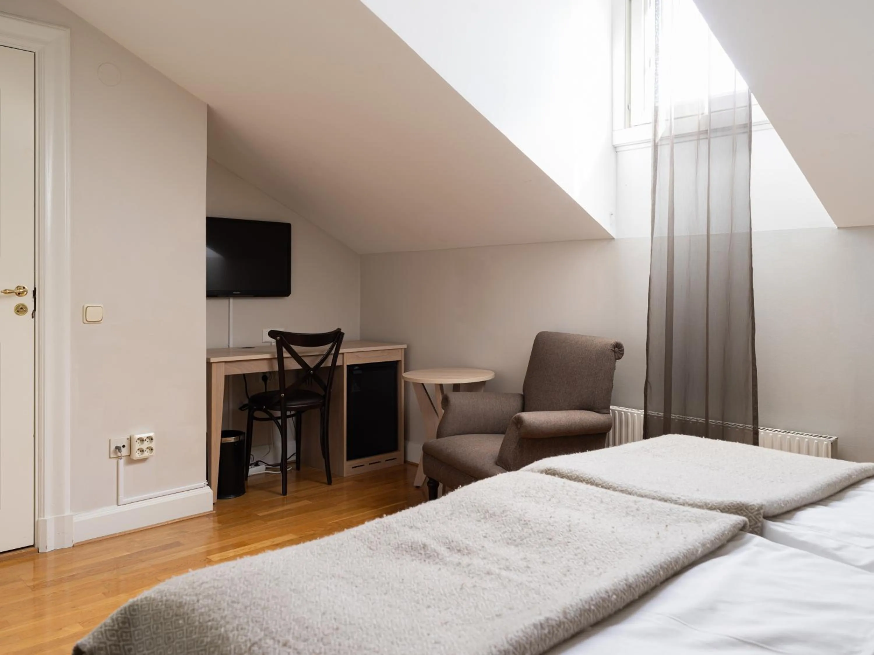 Living room, Bed in Elite Stora Hotellet Örebro