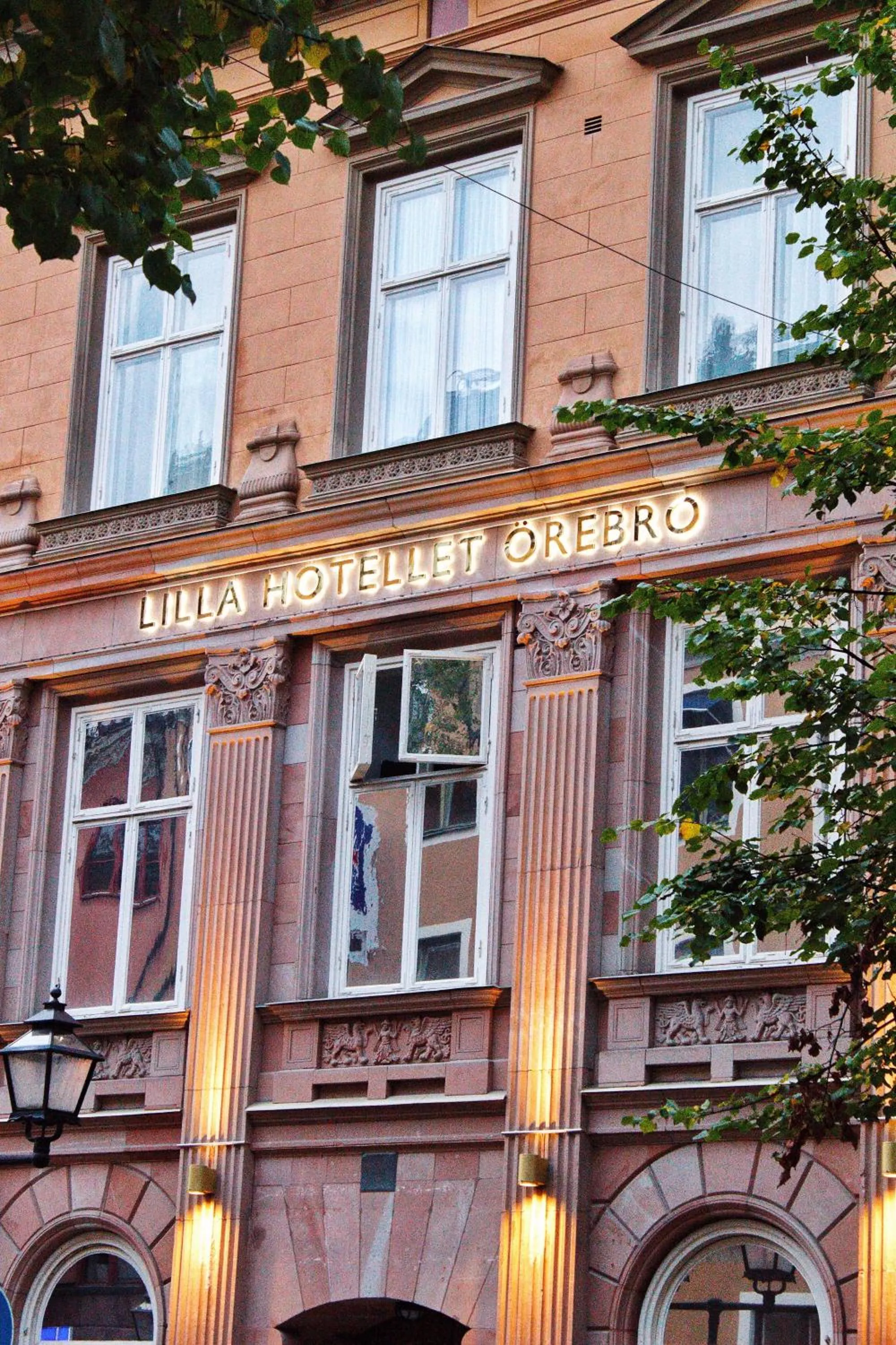 Facade/entrance in Elite Stora Hotellet Örebro