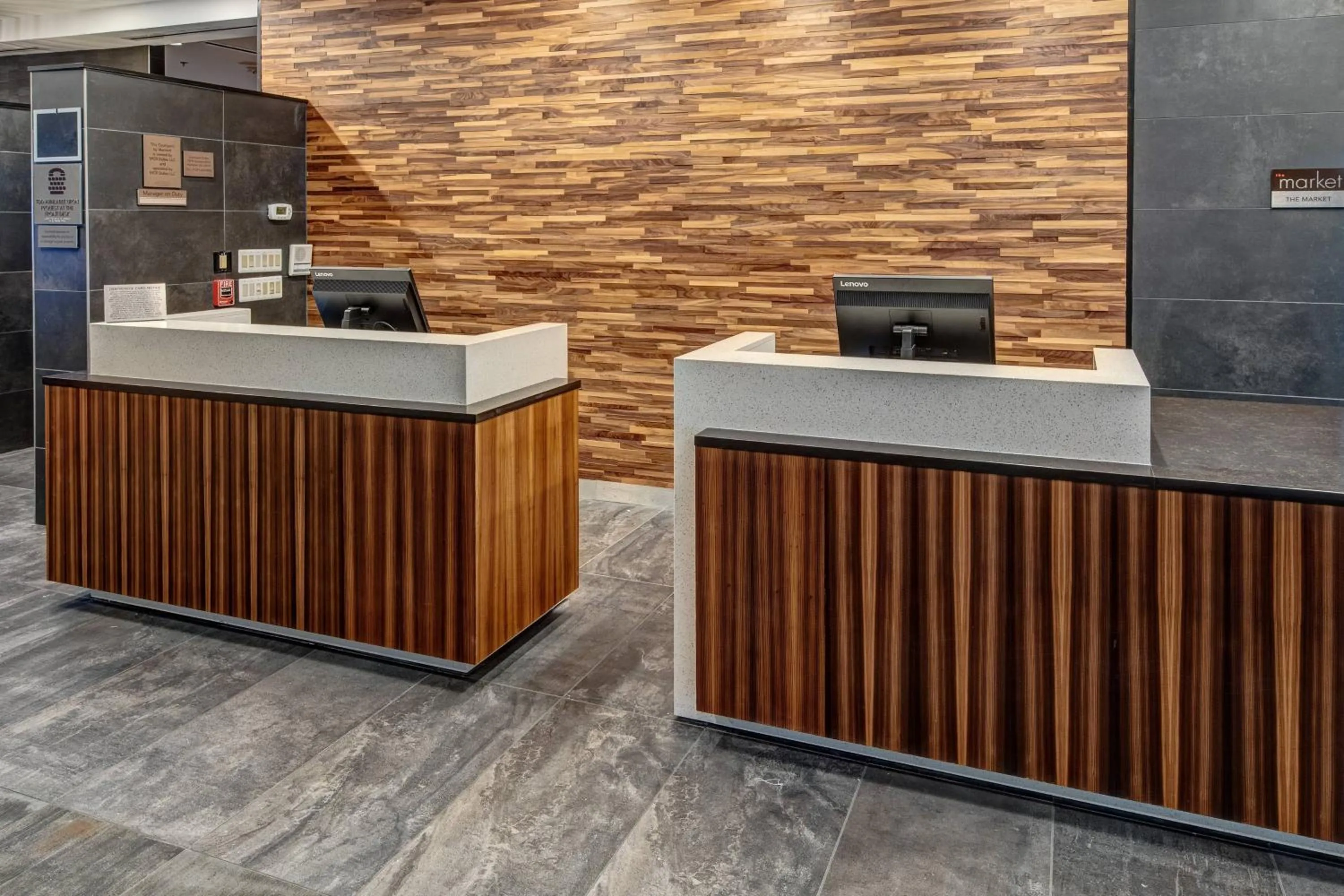 Lobby or reception in Courtyard by Marriott Dulles Airport Herndon