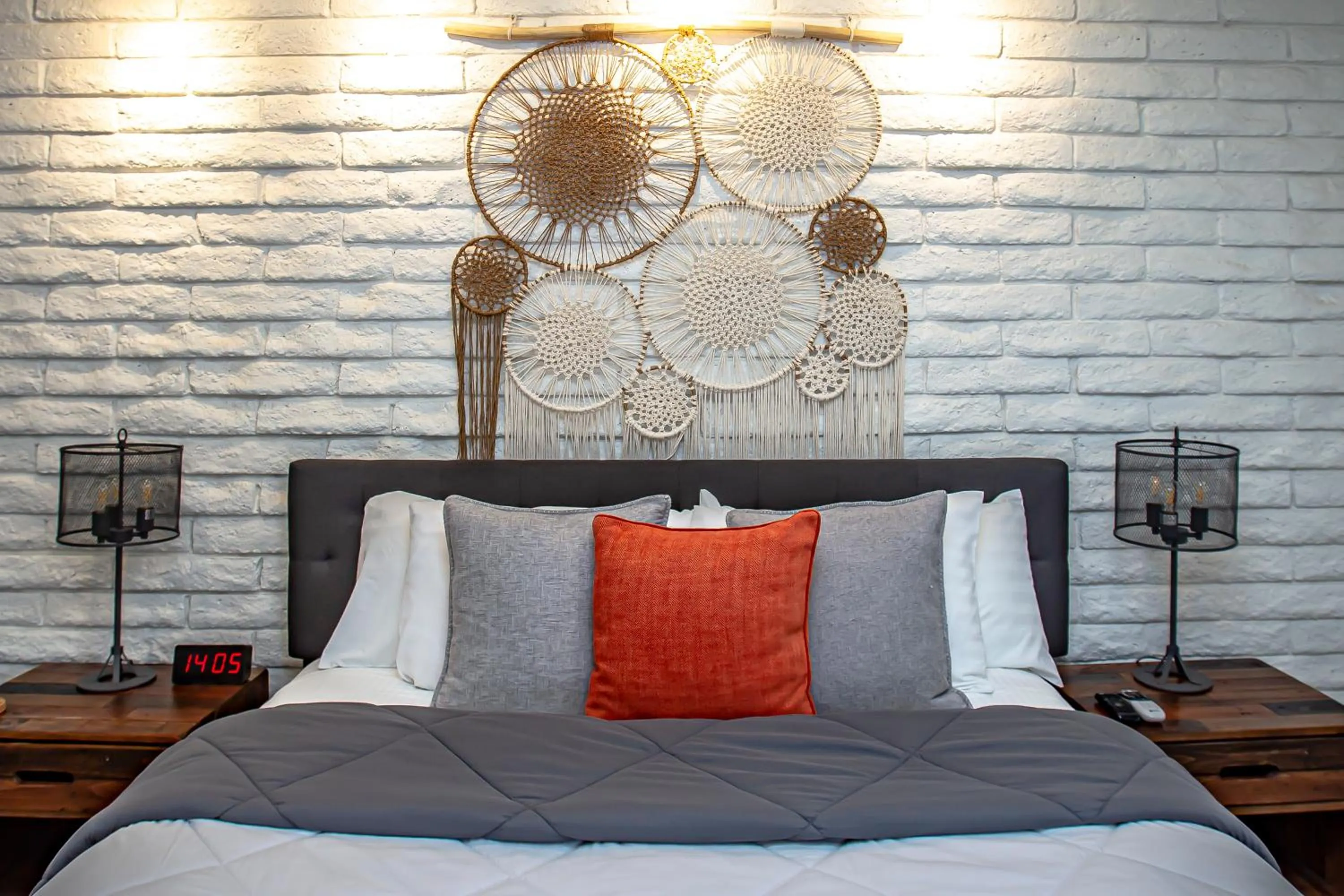 Bedroom, Bed in Hotel California