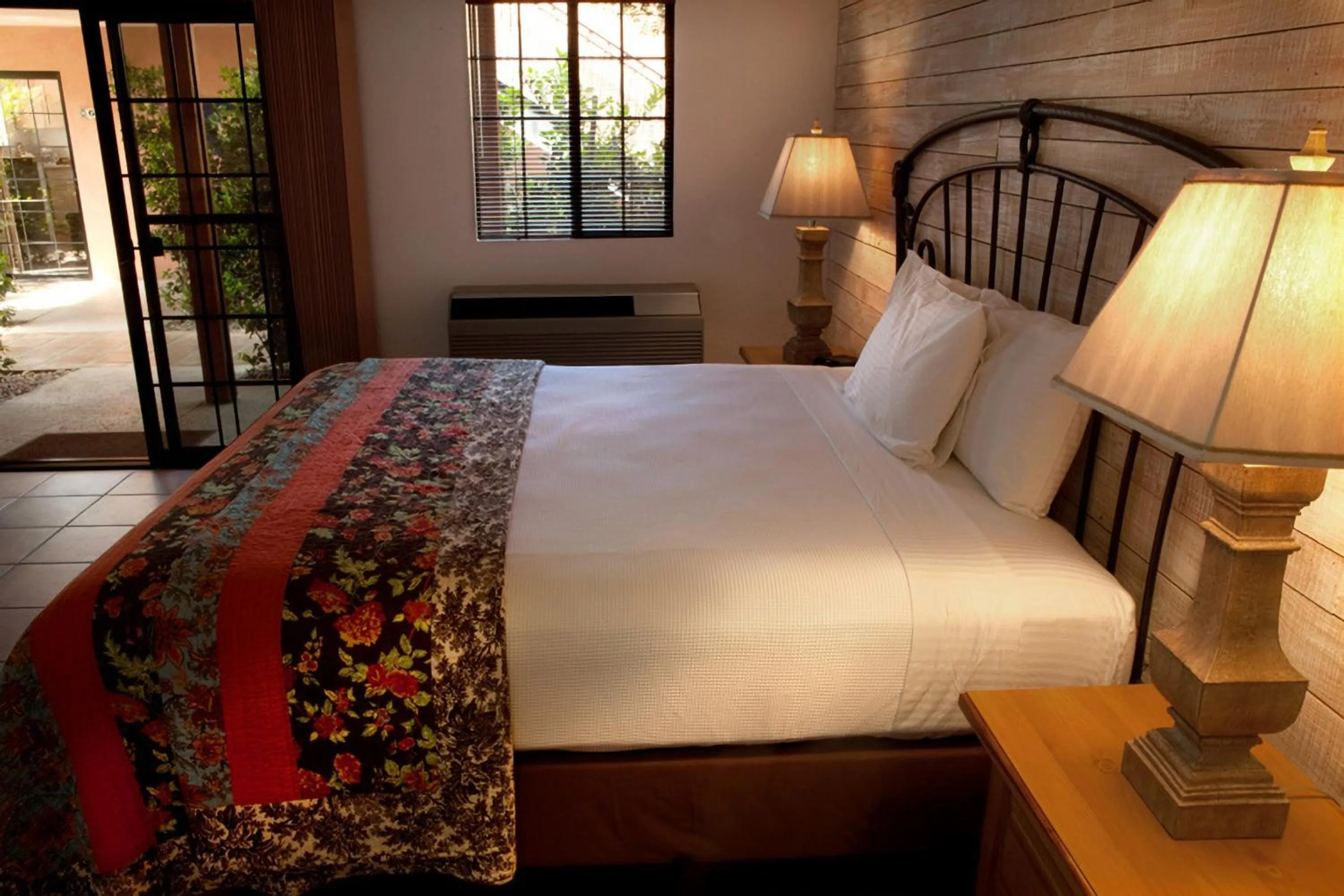 Bed in Hotel California