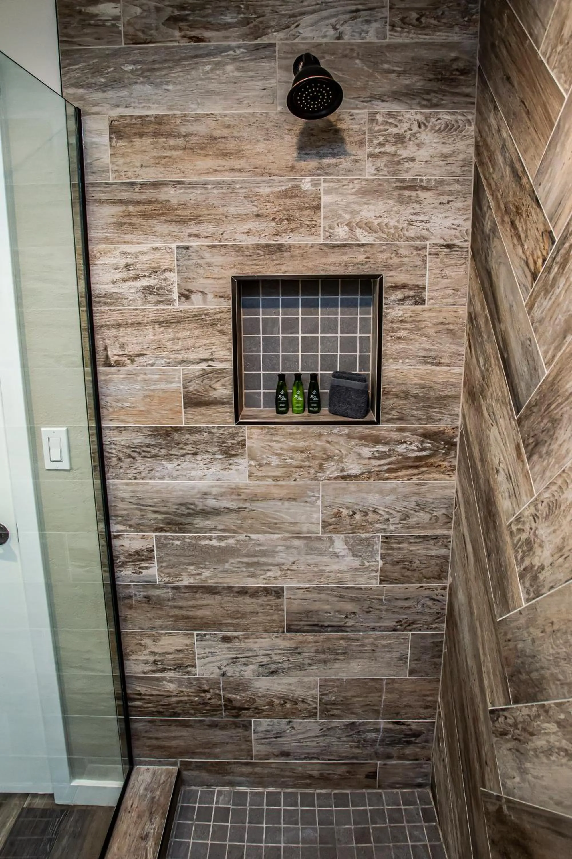 Shower in Hotel California