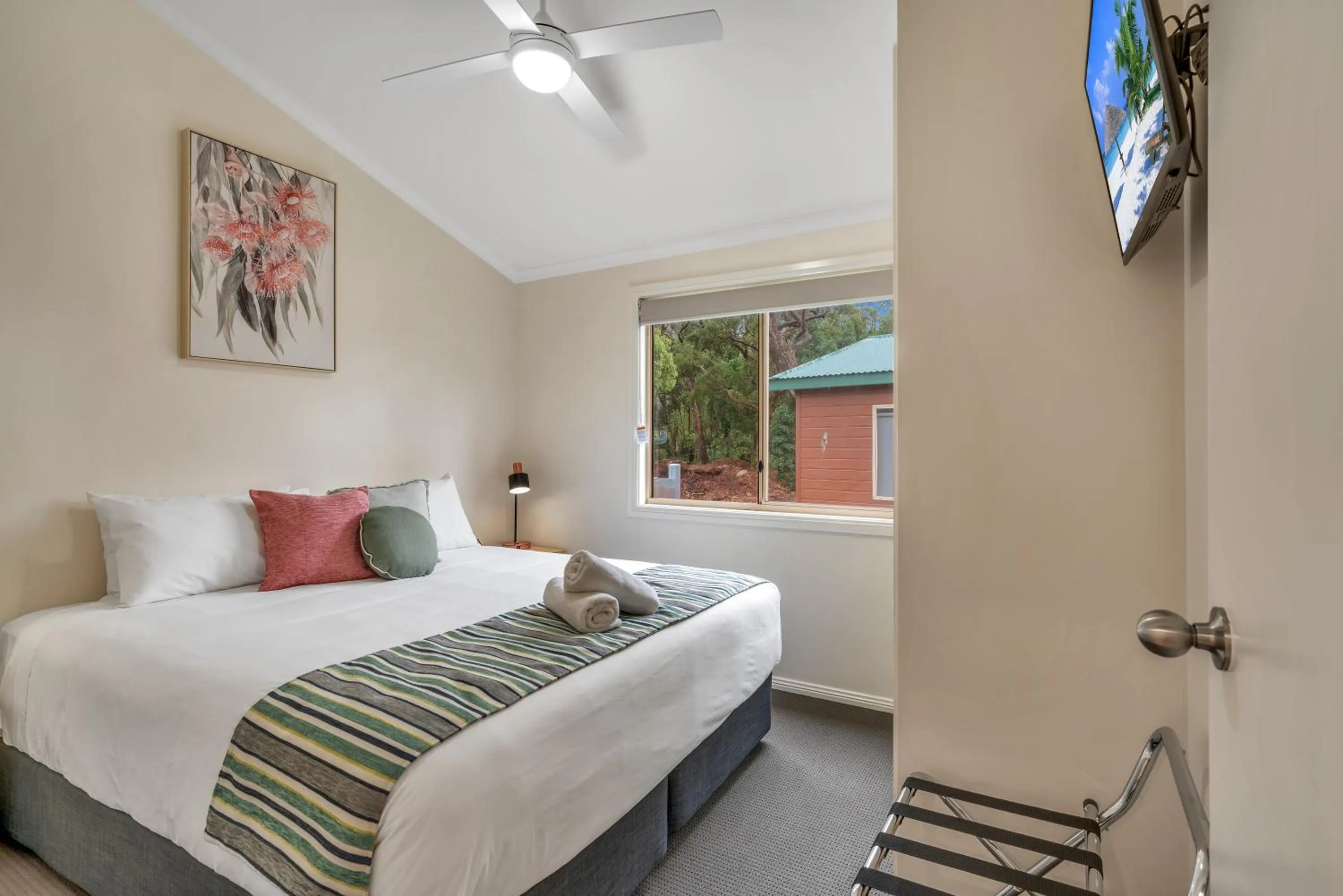 Bed in Ingenia Holidays South West Rocks