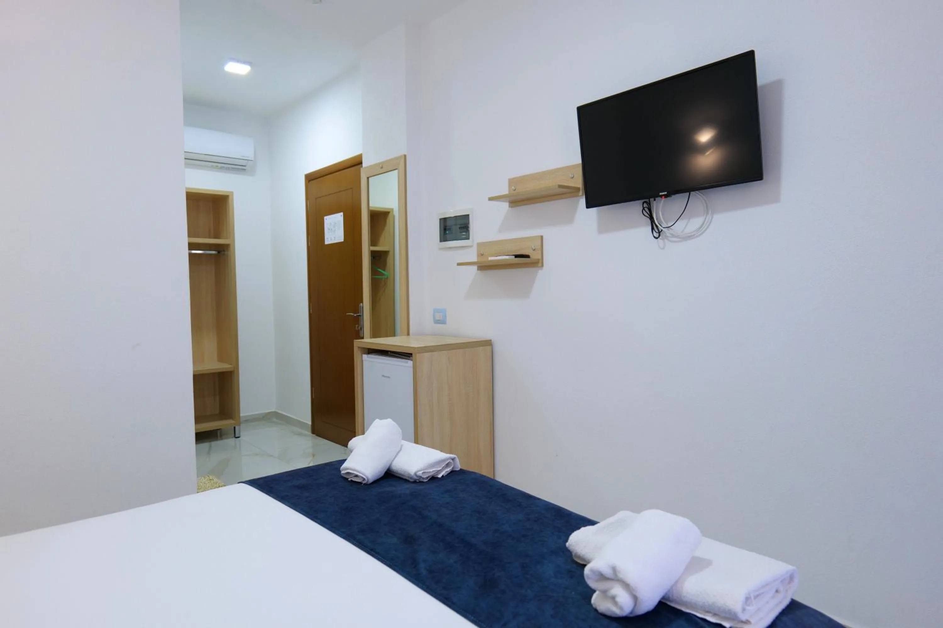 Photo of the whole room, Bed in Hotel Vathi