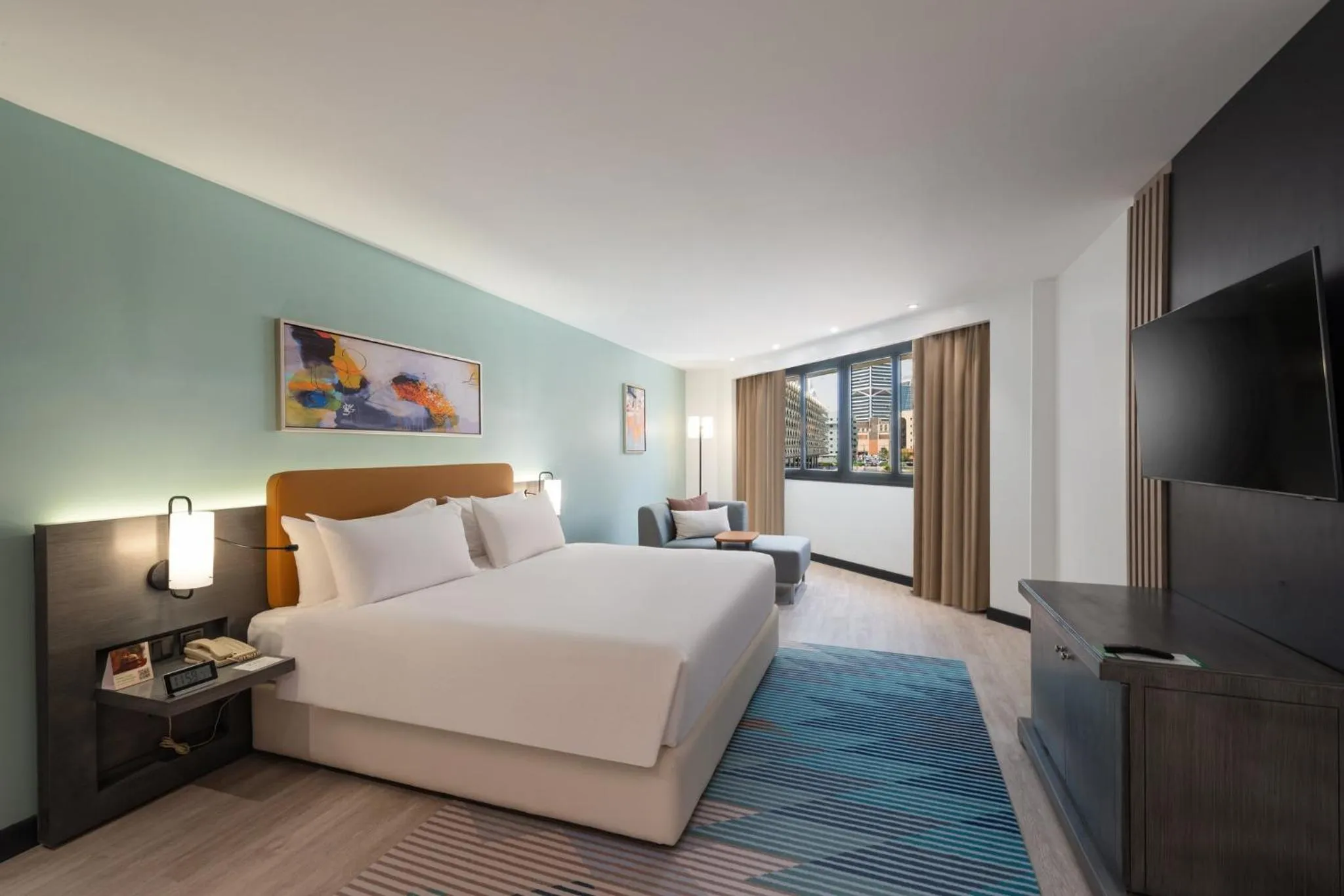 Photo of the whole room, Bed in Holiday Inn Riyadh Al Qasr by IHG