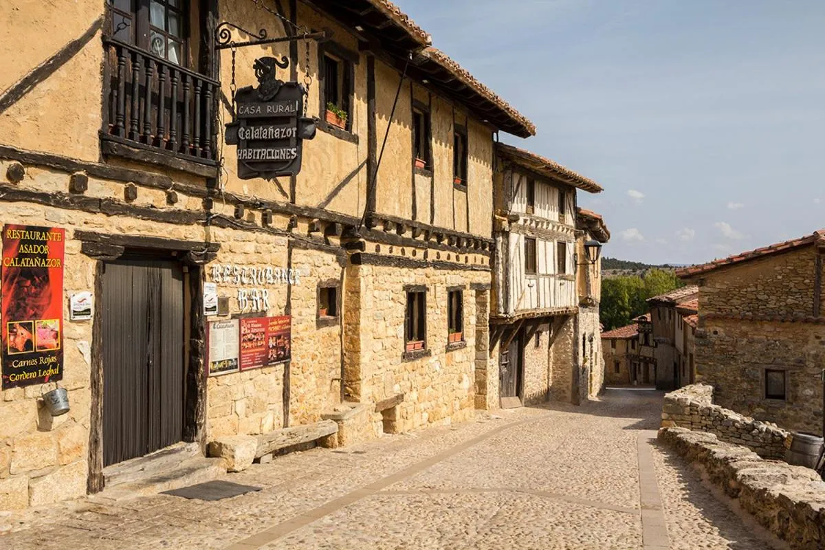 Facade/entrance in Hotel Rural Calatañazor