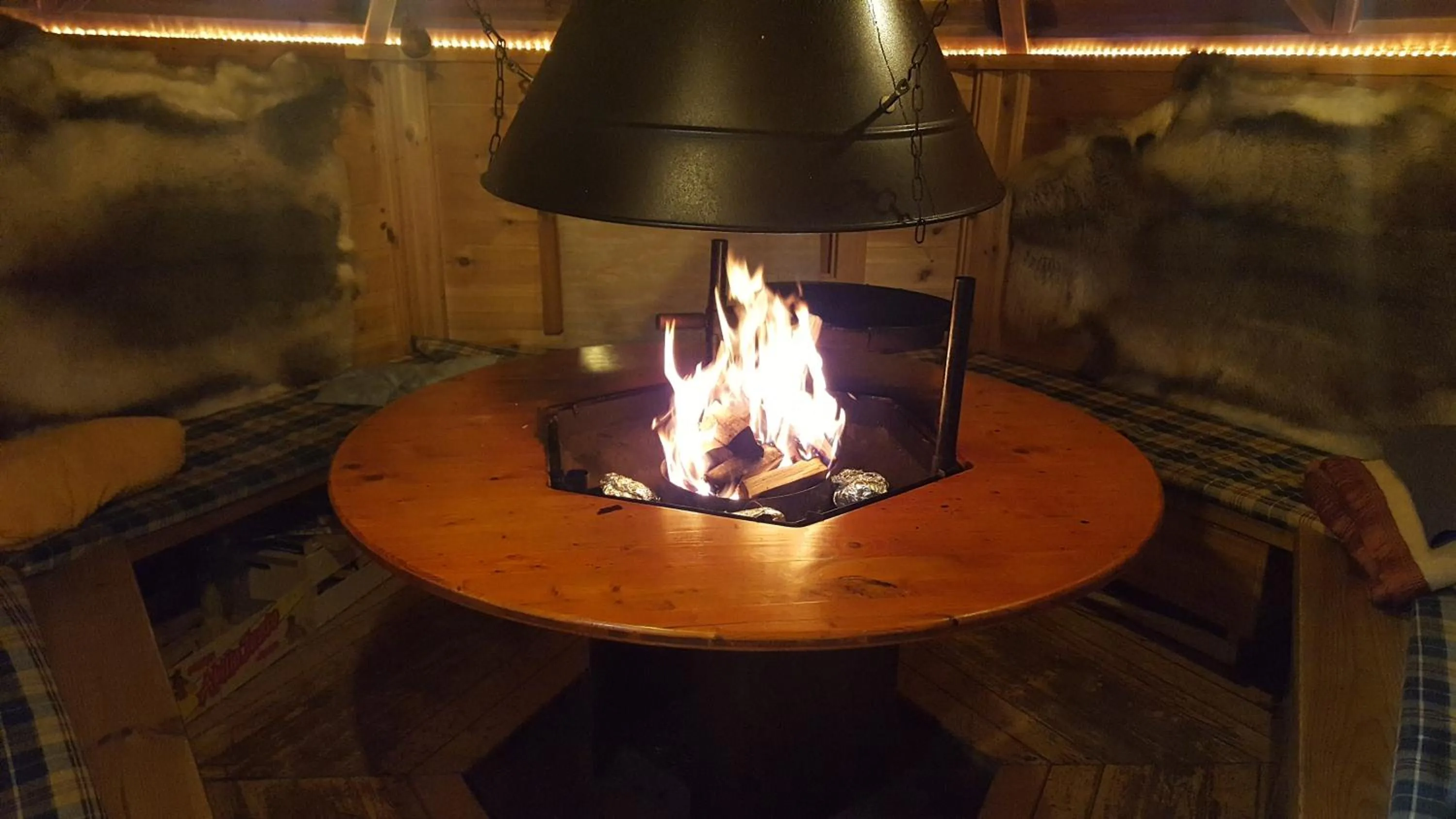 Restaurant/places to eat in Logis Hotel Restaurant Le Faudé