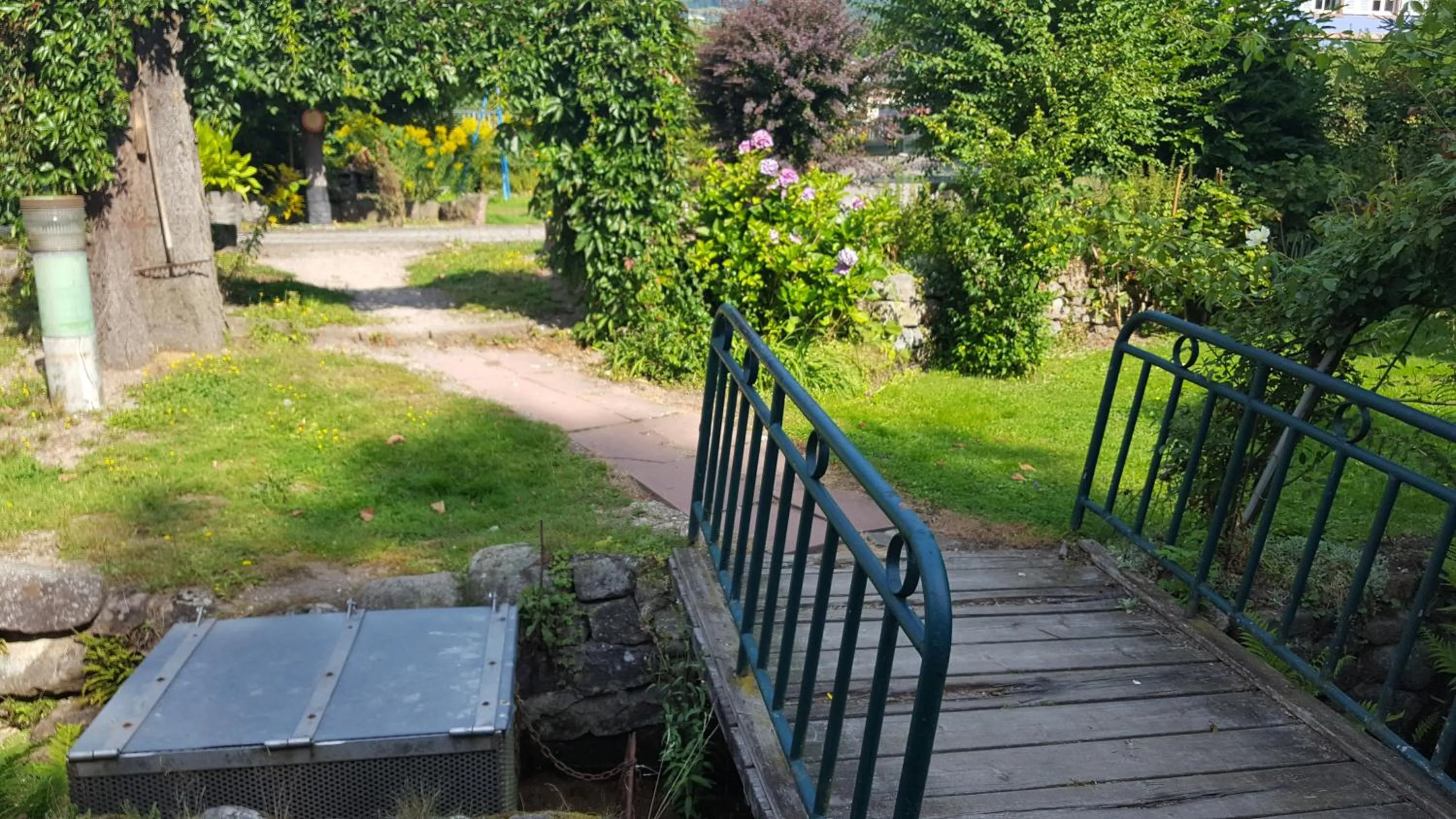 Garden in Hotel Restaurant le Faudé