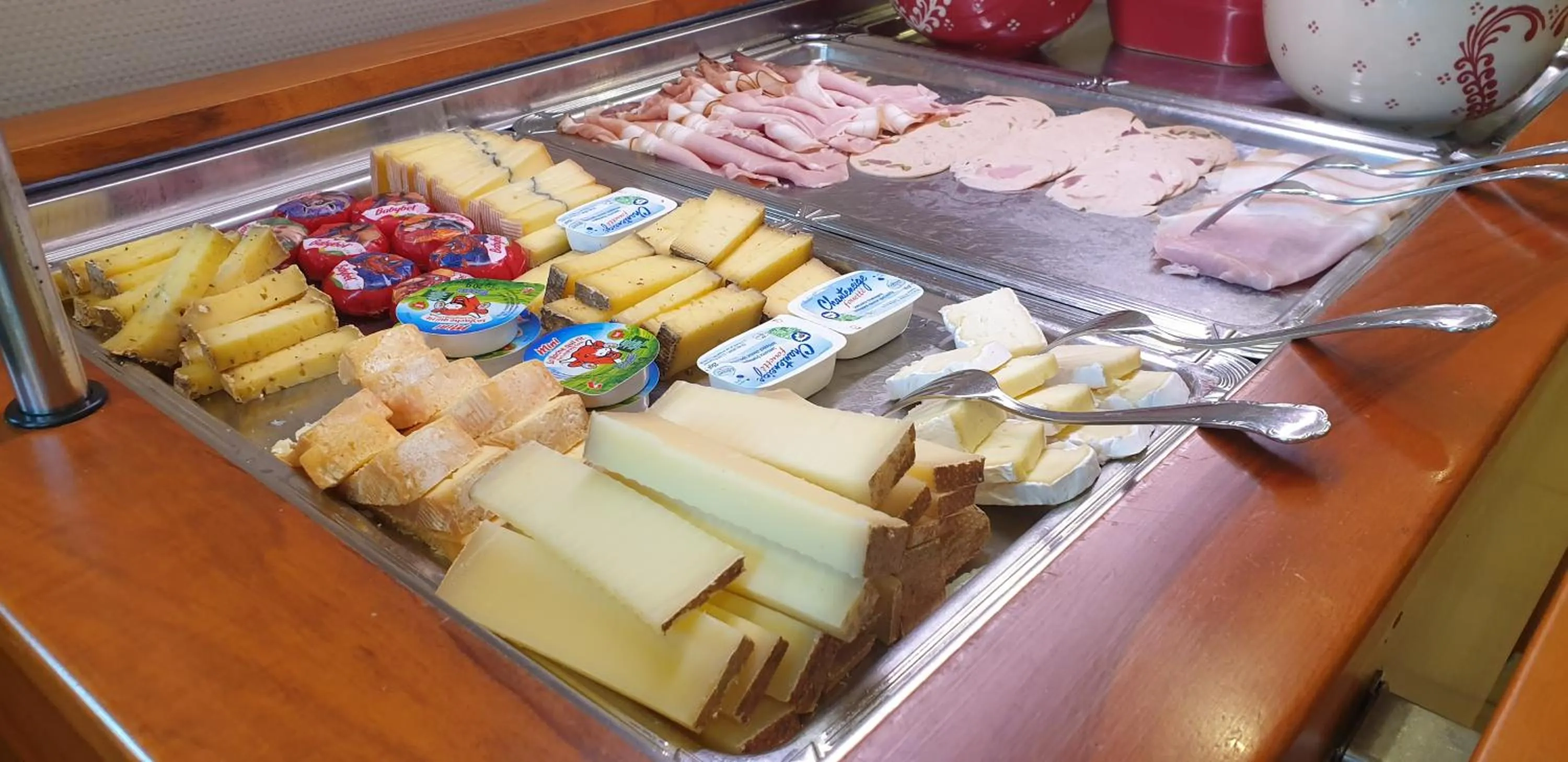 Breakfast in Hotel Restaurant le Faudé