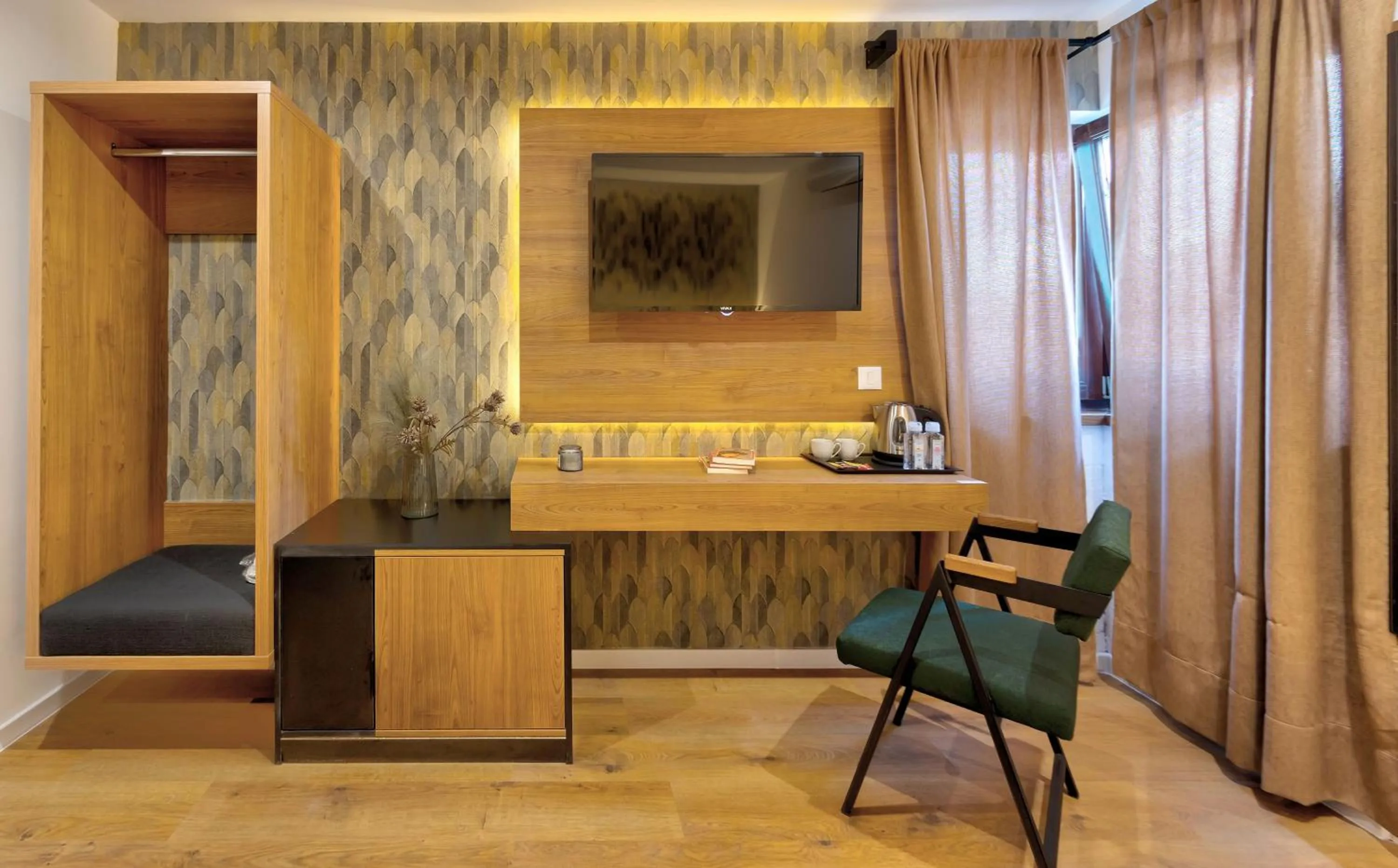 TV and multimedia in Hotel Sinan Han