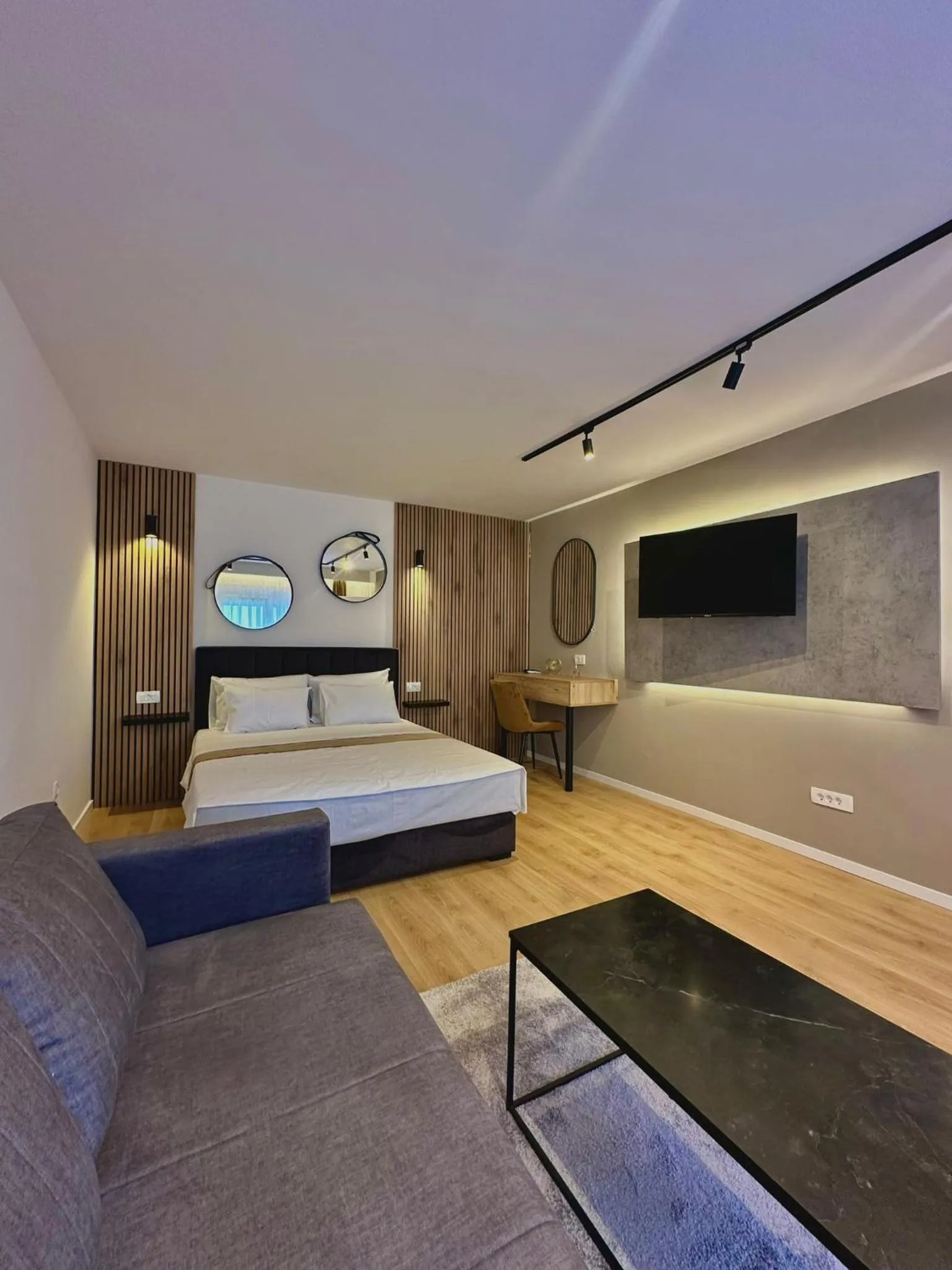 TV and multimedia, Bed in Hotel Sinan Han