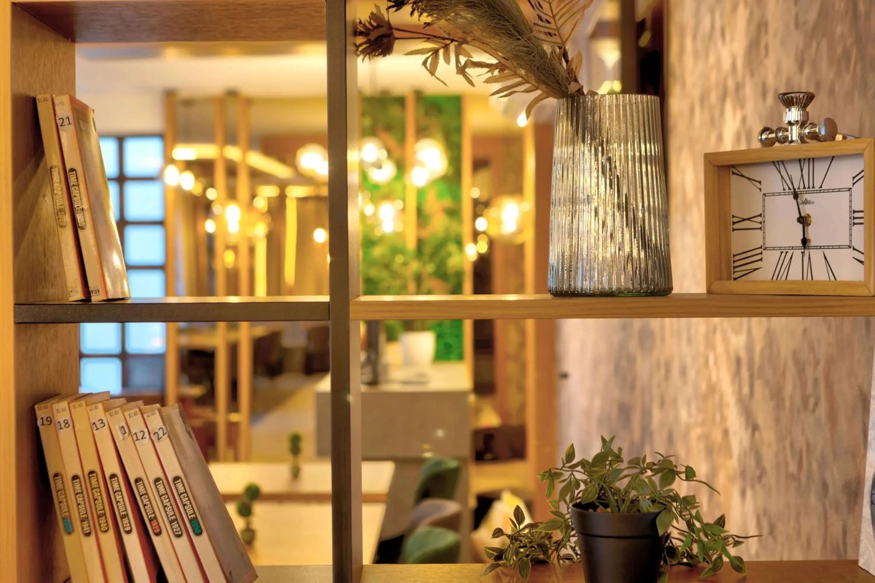 Restaurant/places to eat in Hotel Sinan Han