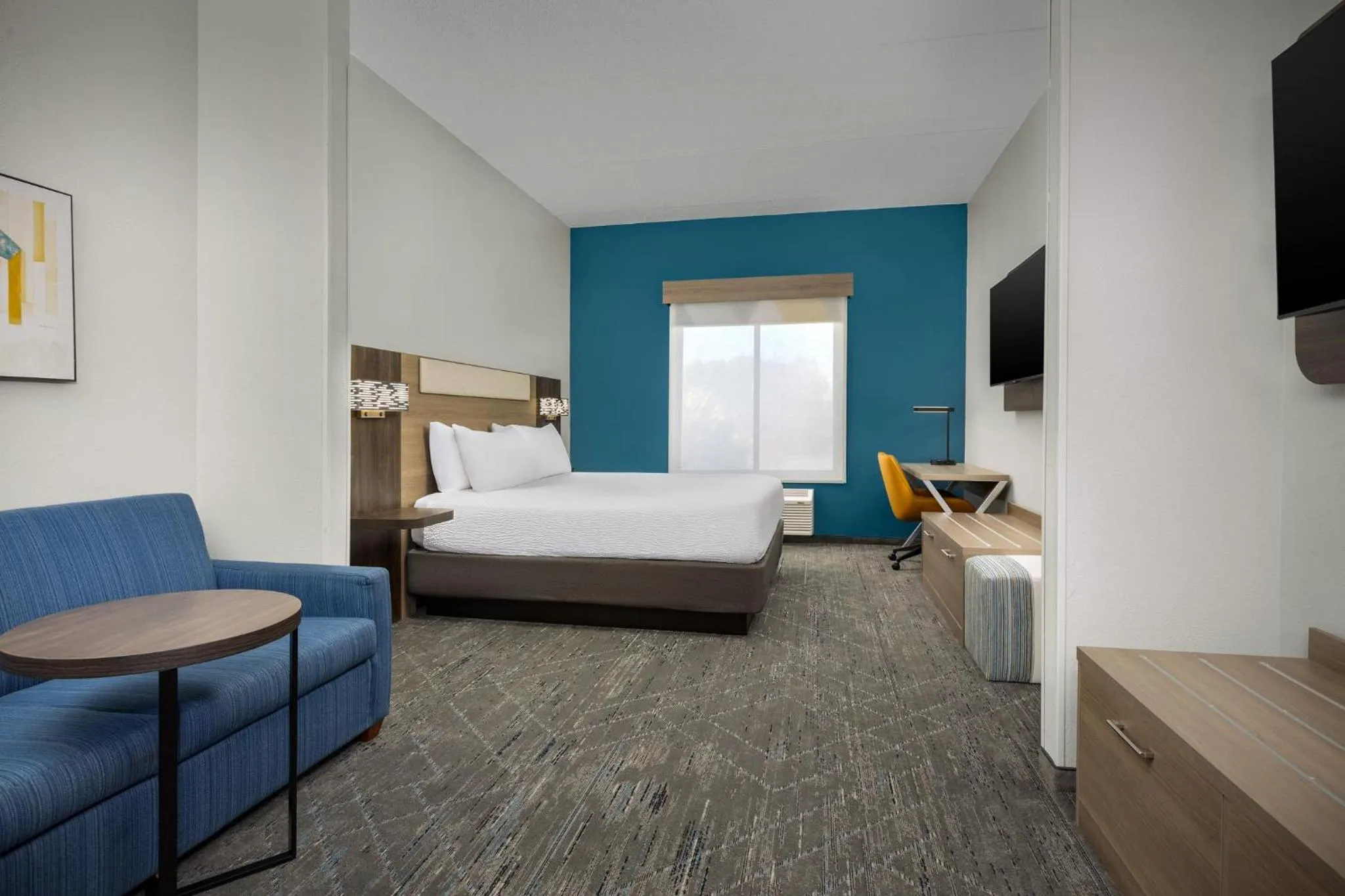 Bedroom, Bed in Holiday Inn Express Hotel & Suites Greensboro - Airport Area by IHG