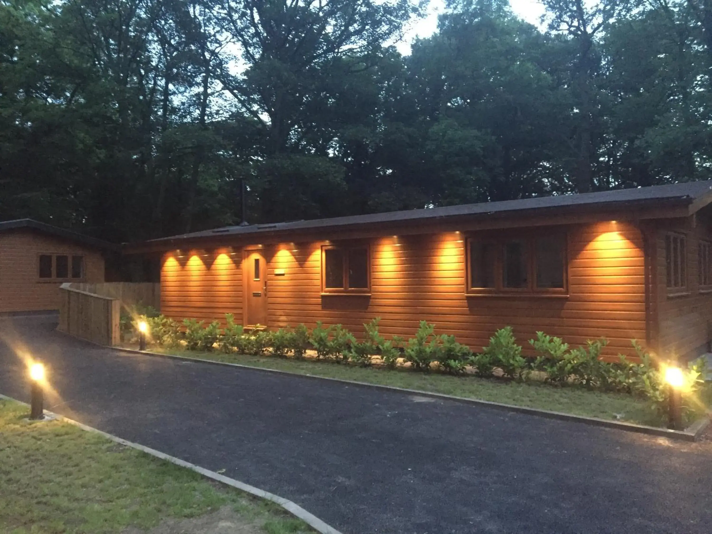 Shellow Lane Lodges Shellow Lane Lodges