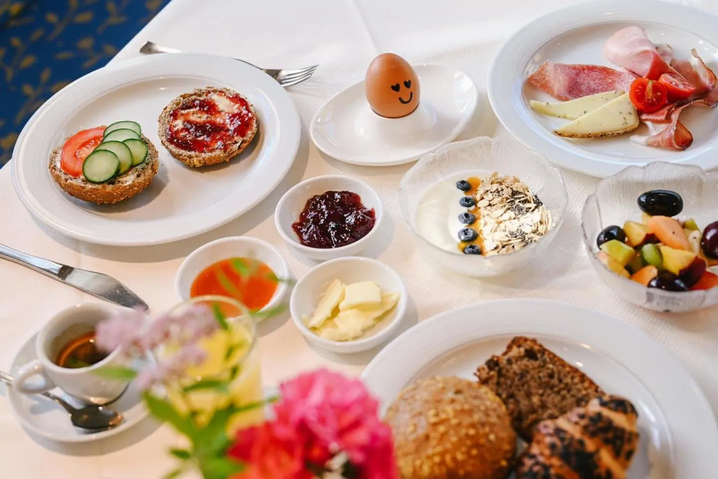 Breakfast in Pension Panorama